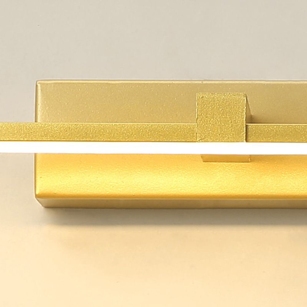 Loyeko Linear Wall Light