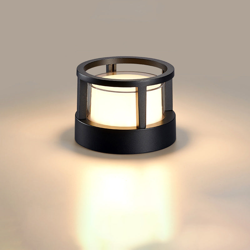 Lexlium Outdoor Wall Light