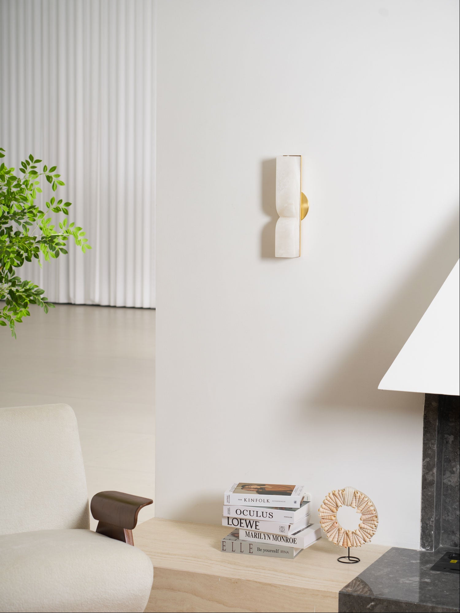 Solenal Sculptural Wall Light