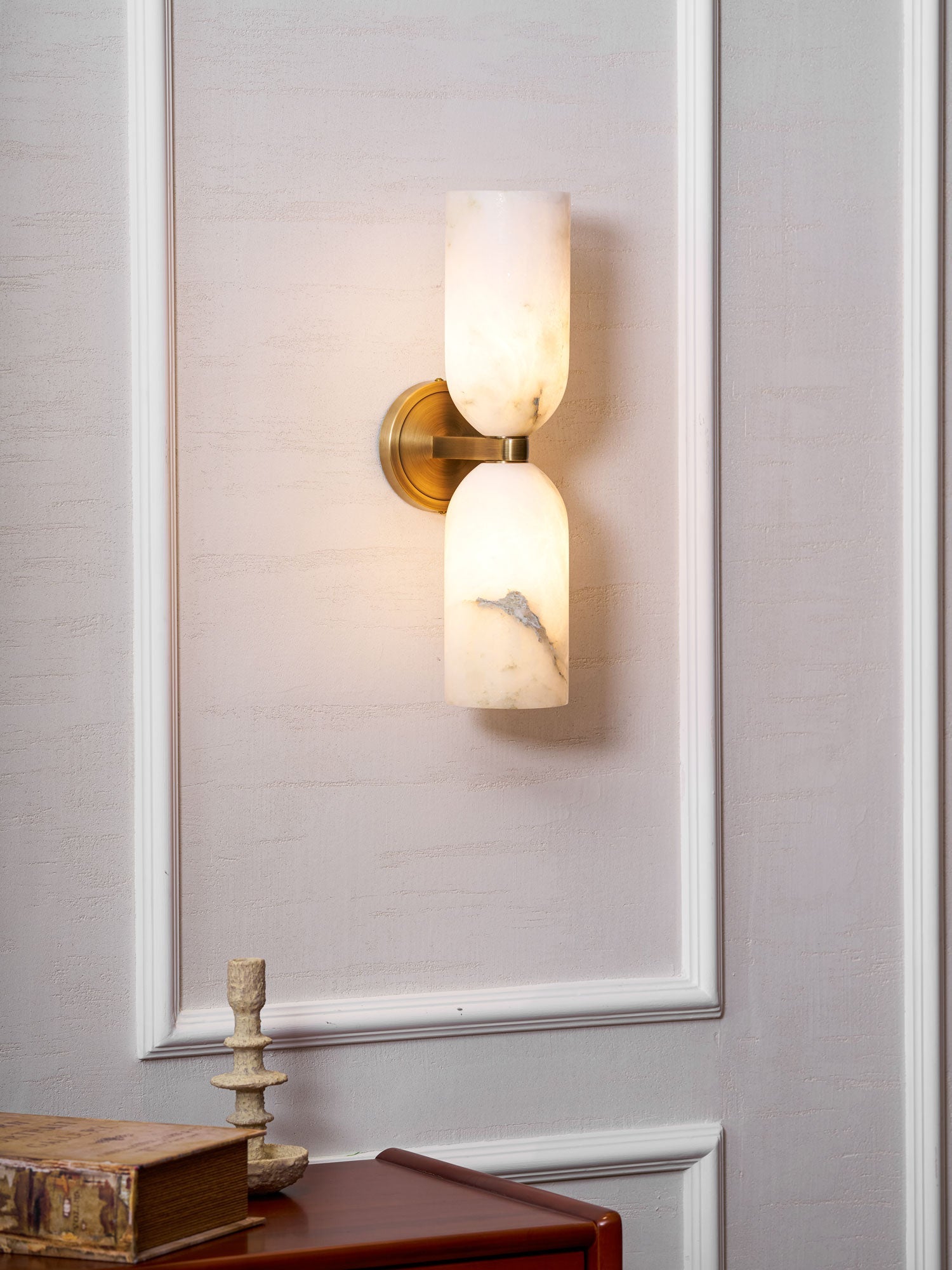 Liova Alabaster Wall Light