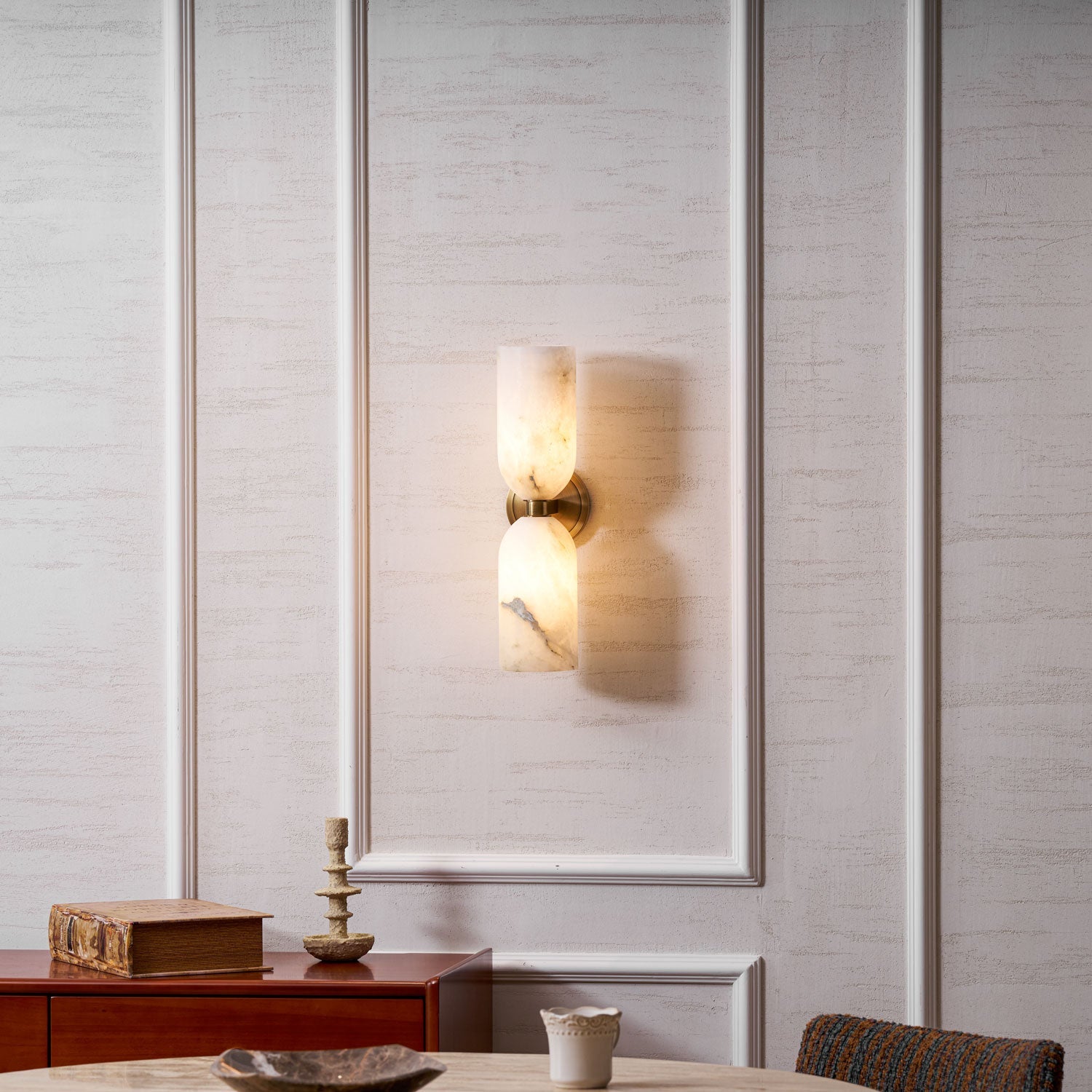 Liova Alabaster Wall Light
