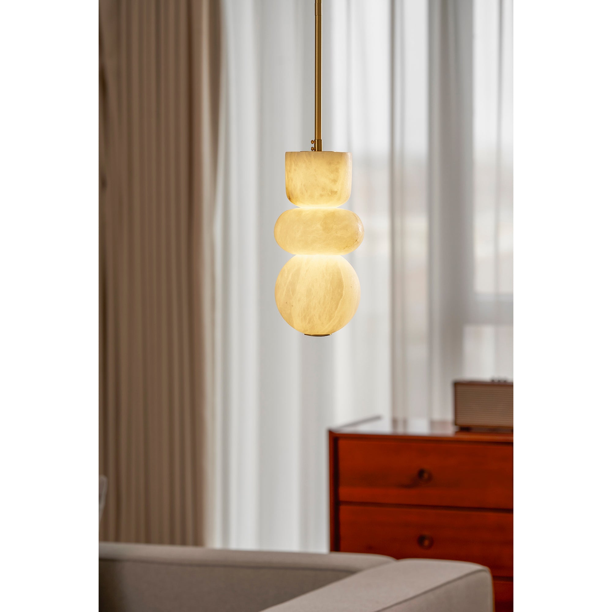 Reefis Alabaster Pendant Light