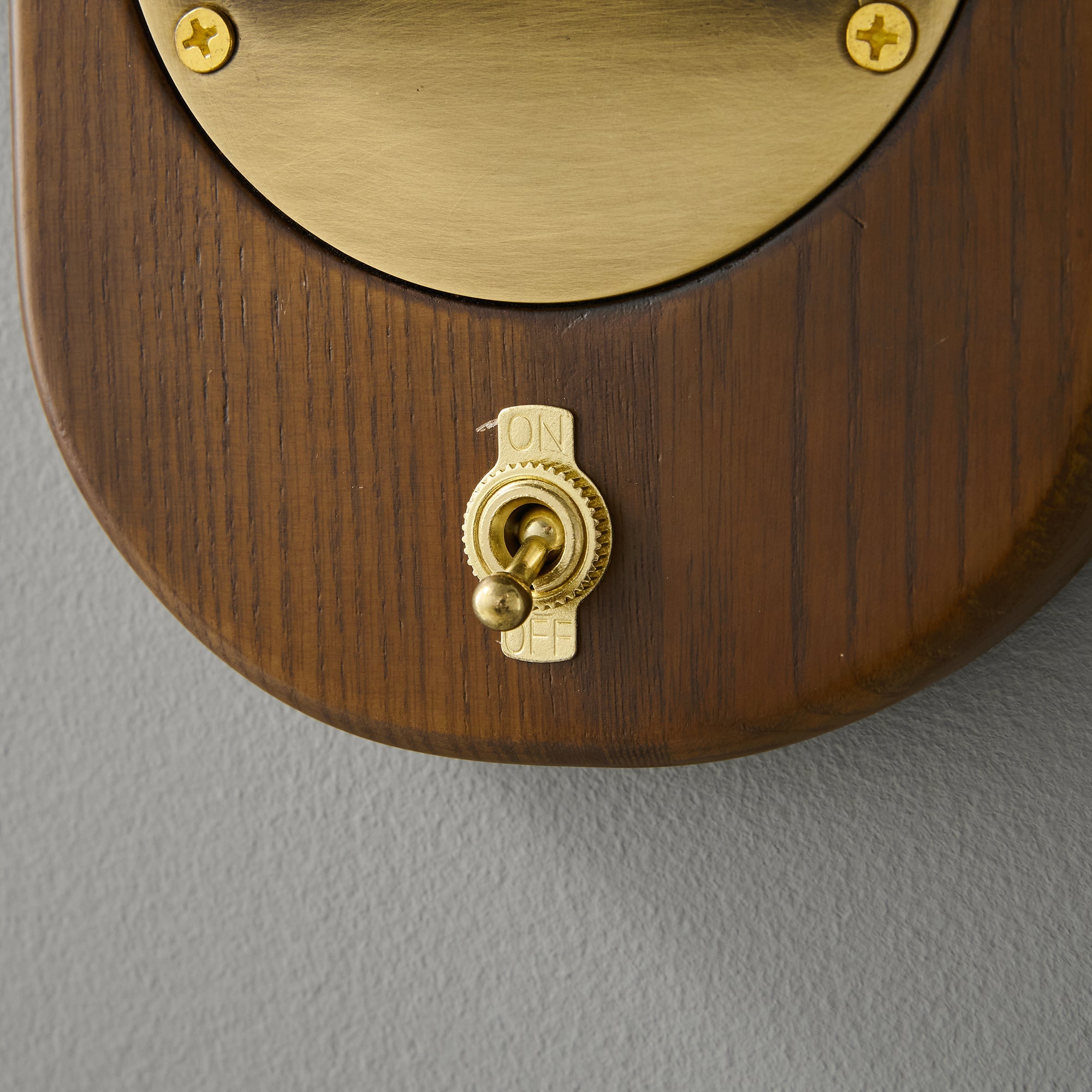 Mirawell Wall Light
