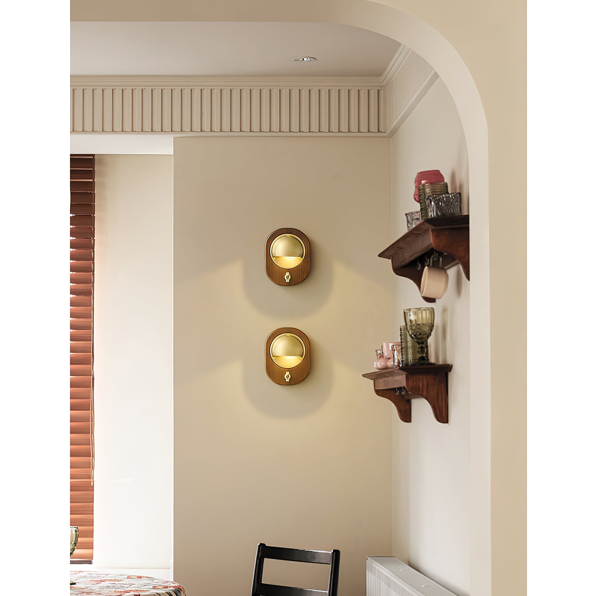 Mirawell Wall Light