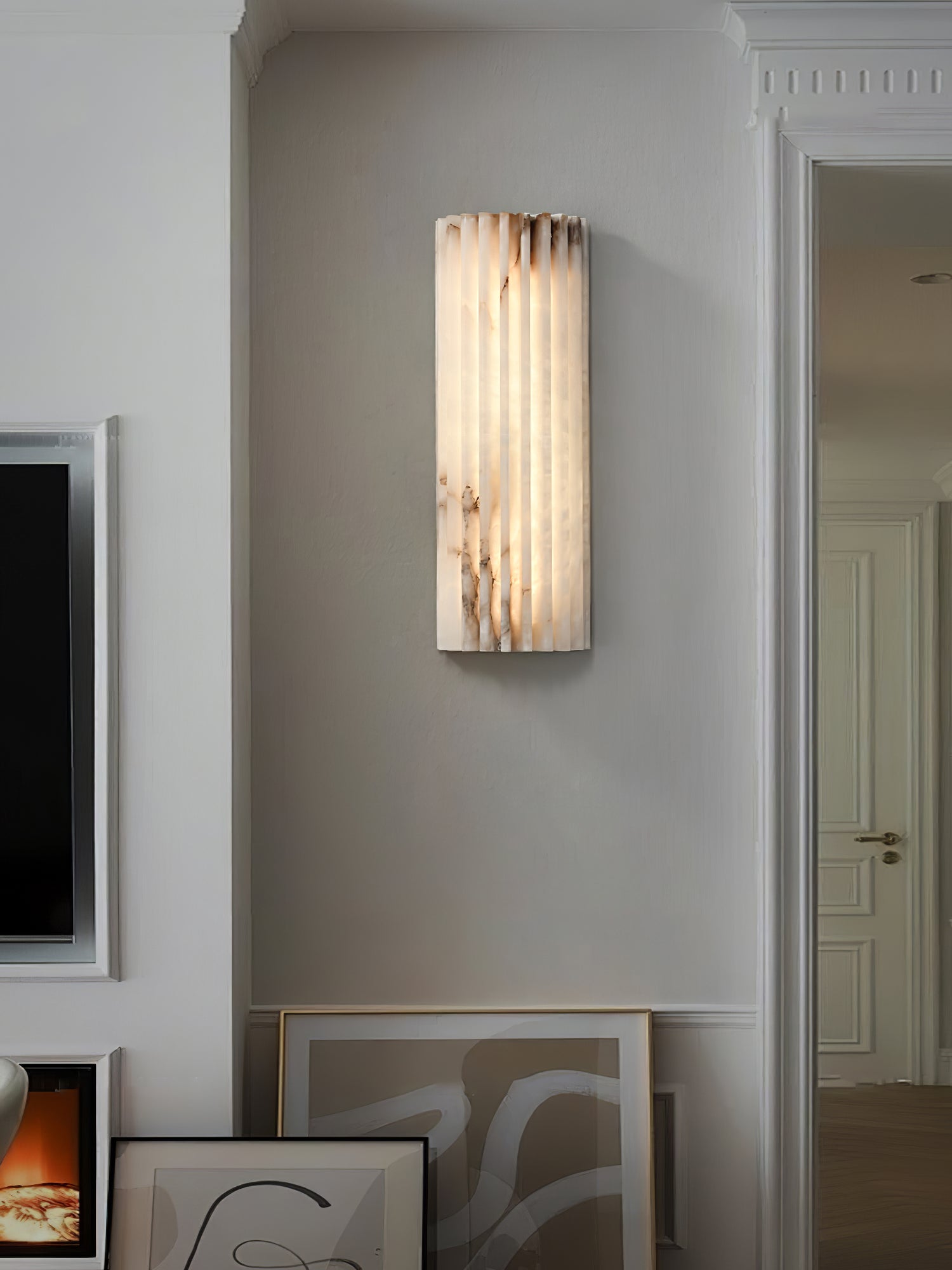 Solas Alabaster Wall Light