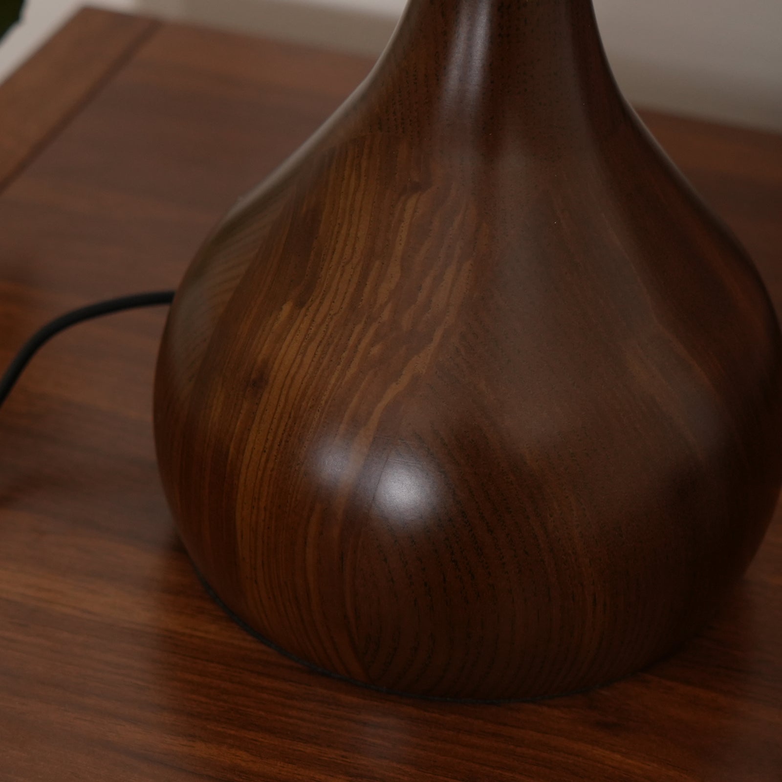 Sorain Table Lamp