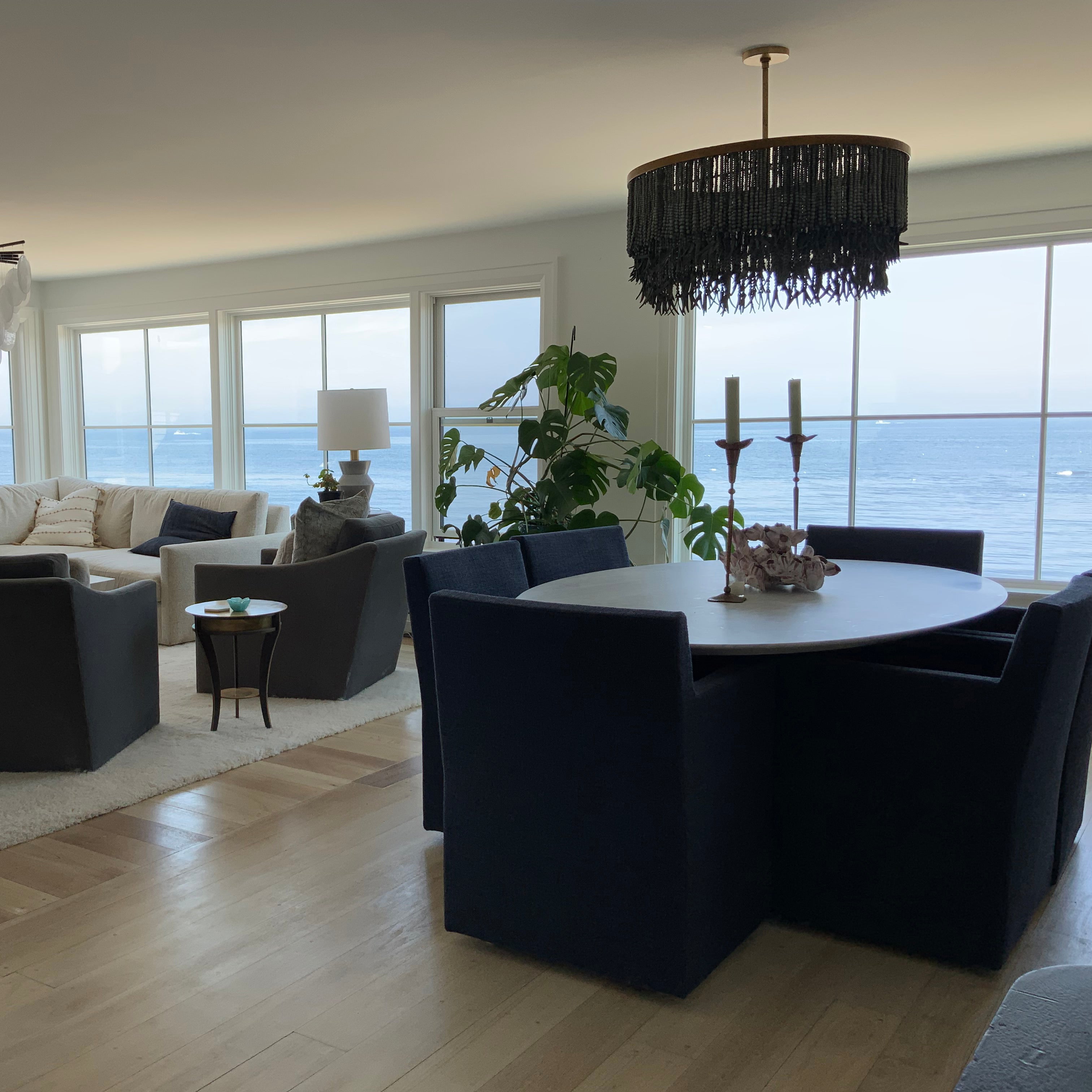 Delar Chandelier