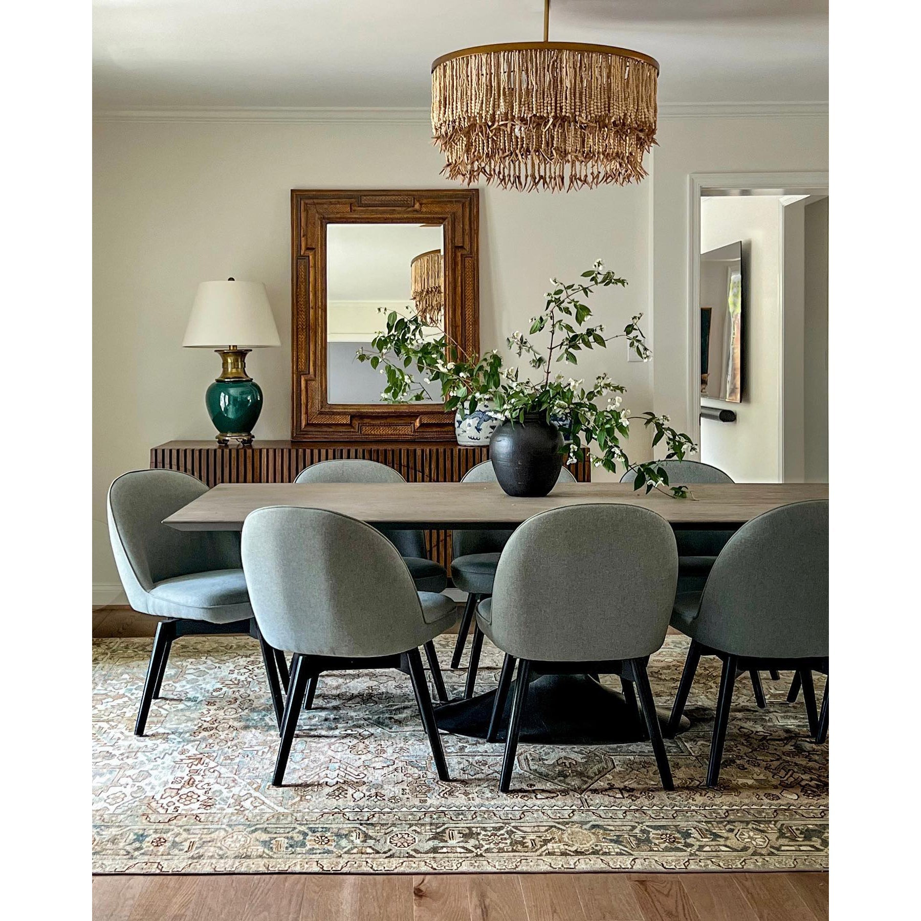 Delar Chandelier