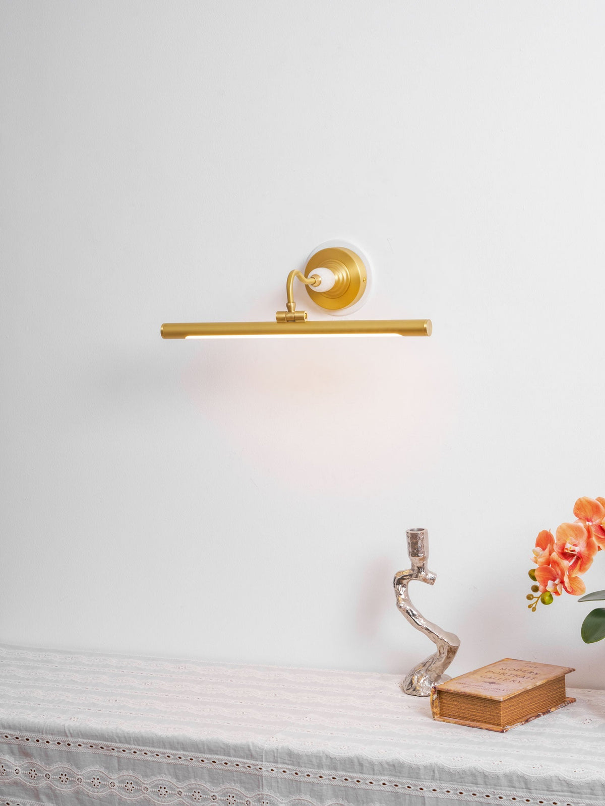 Archer Art Linear Wall Light – detail 39