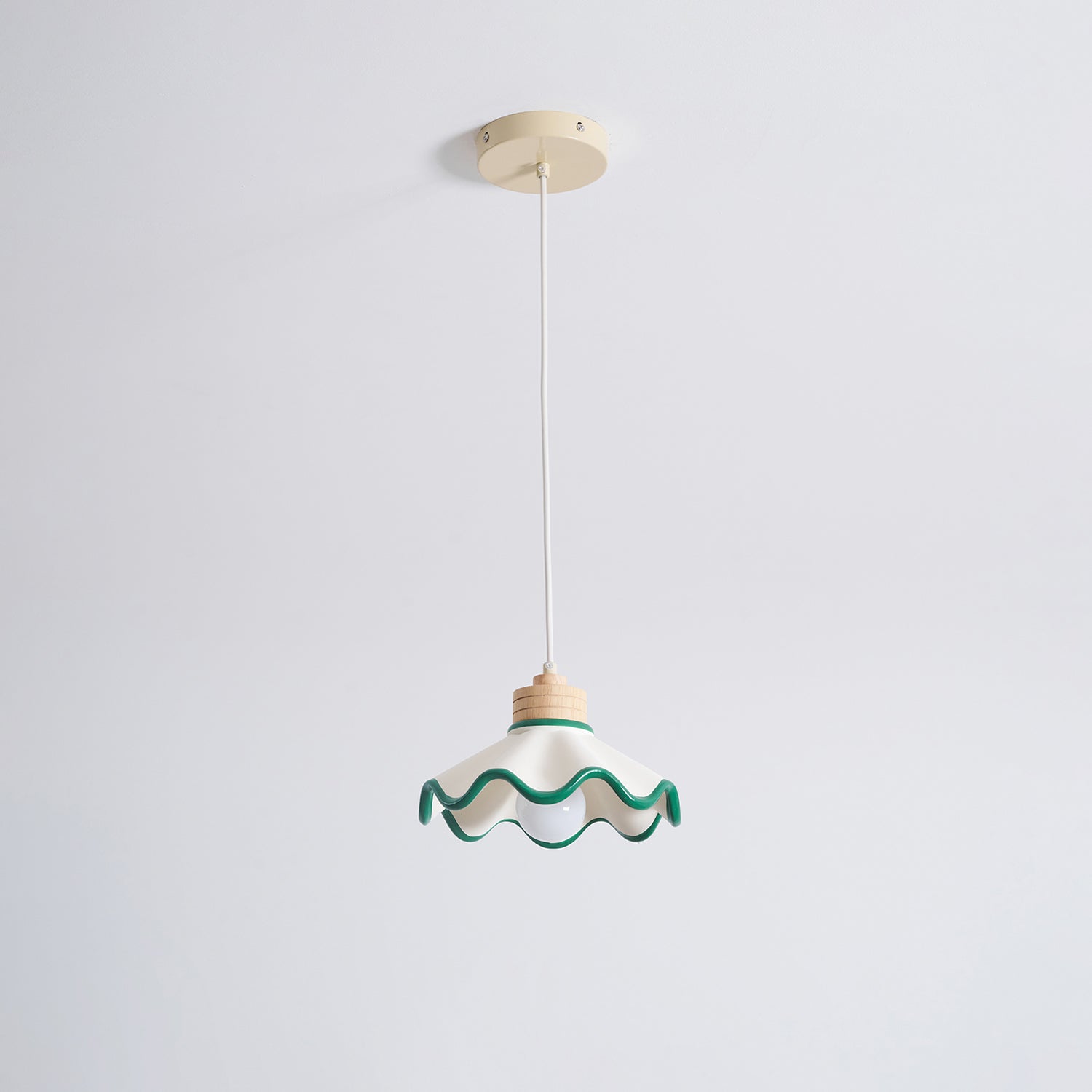 Halenoal Scalloped Pendant Light
