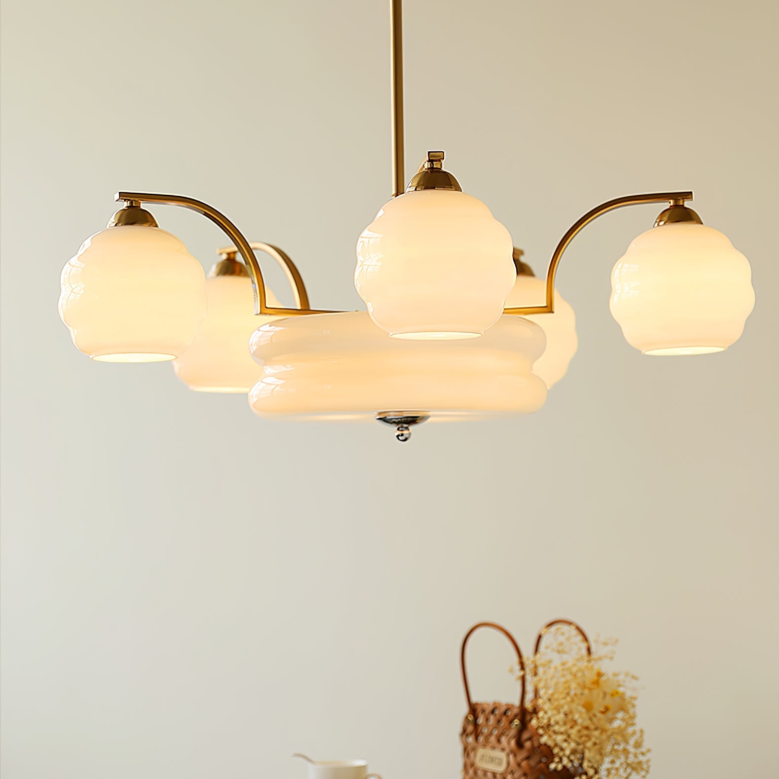 Virolania Vintage Chandelier