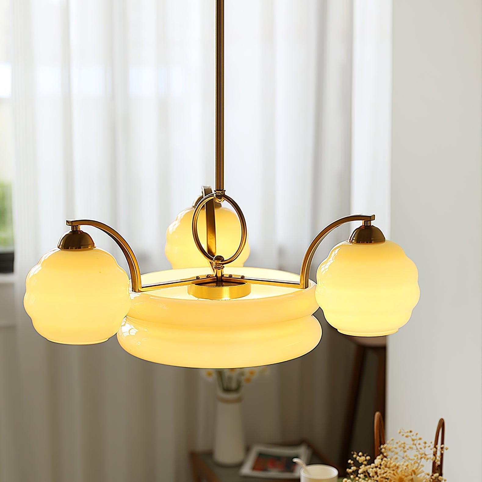 Virolania Vintage Chandelier