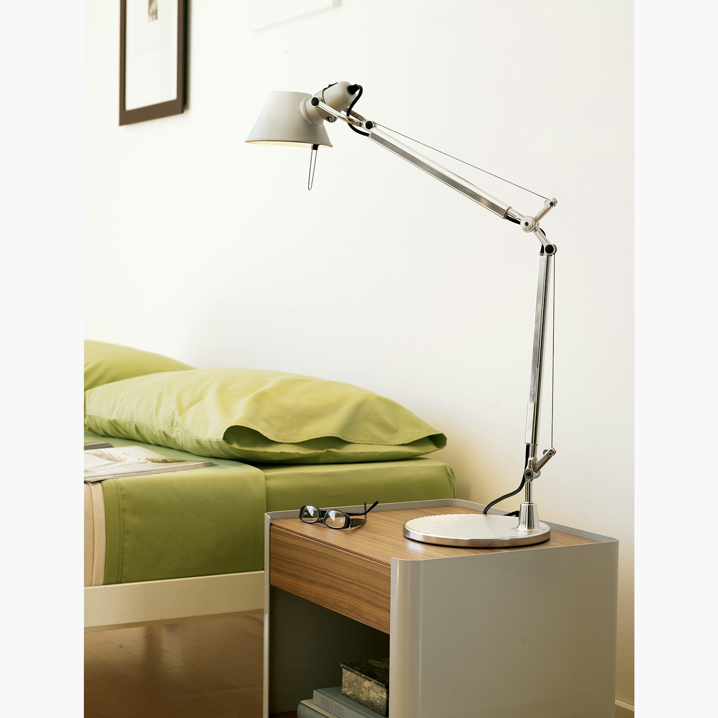 Alson Articulated Table Lamp