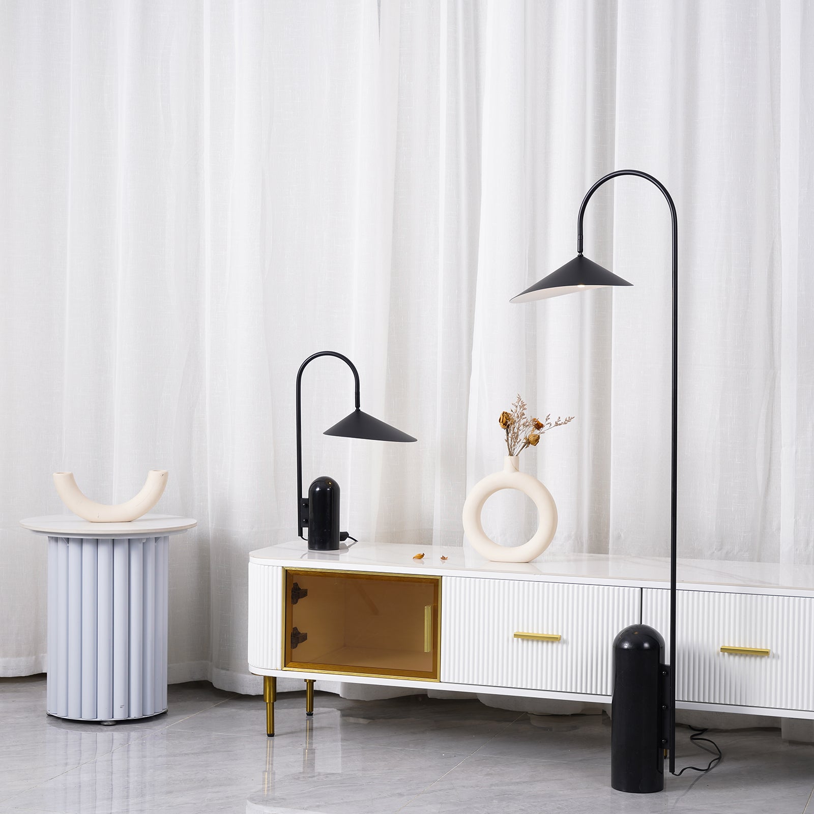 Sageeka Minimalist Floor Lamp