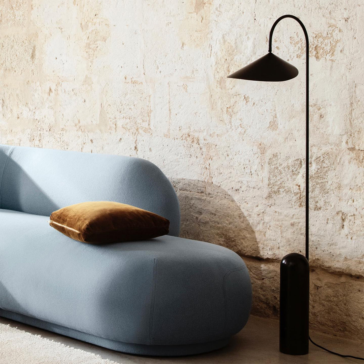 Sageeka Minimalist Floor Lamp