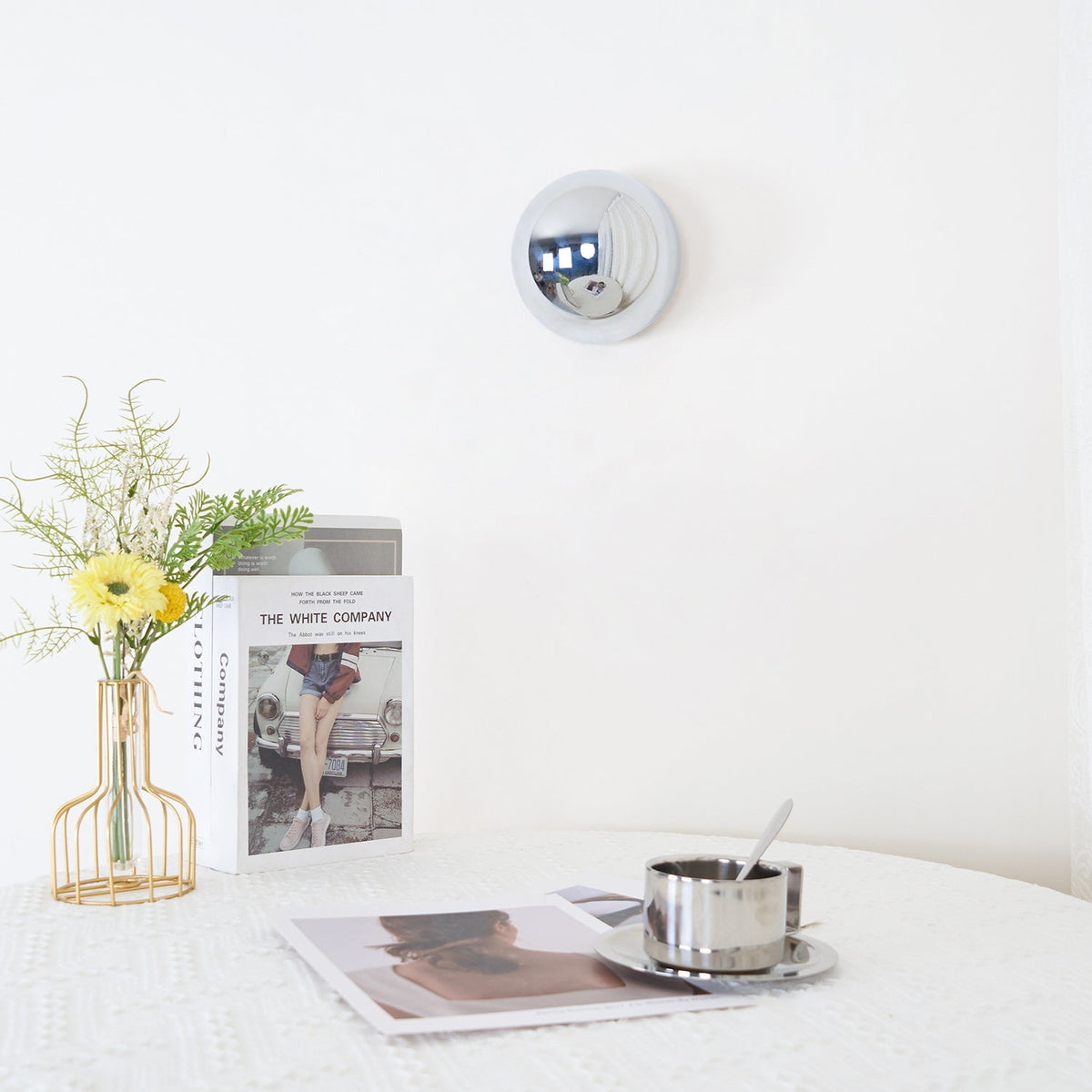 Avlen Globe Wall Light