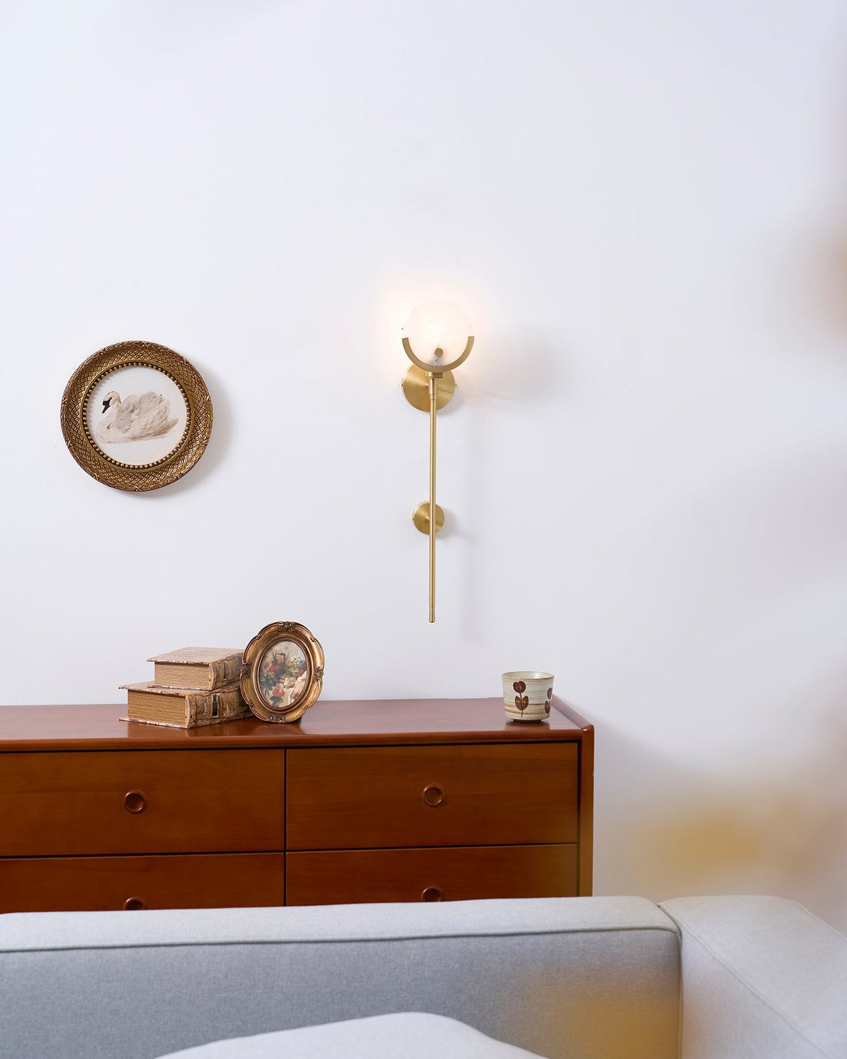Ava Alabaster Brass Wall Lamp – detail 11