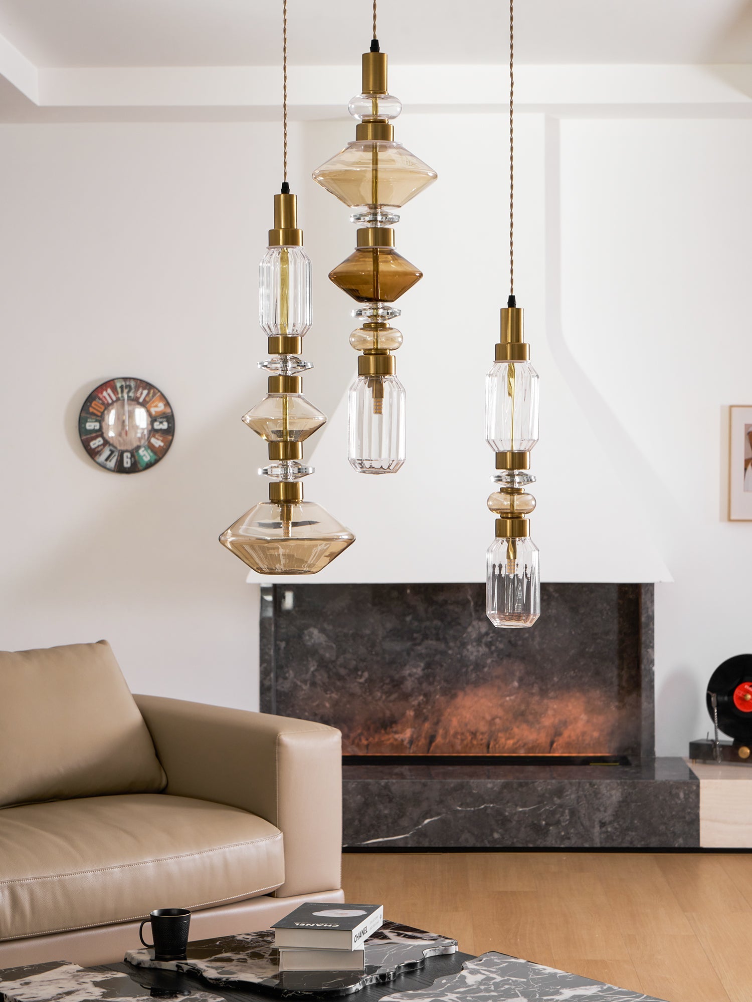 Liomium Pendant Light
