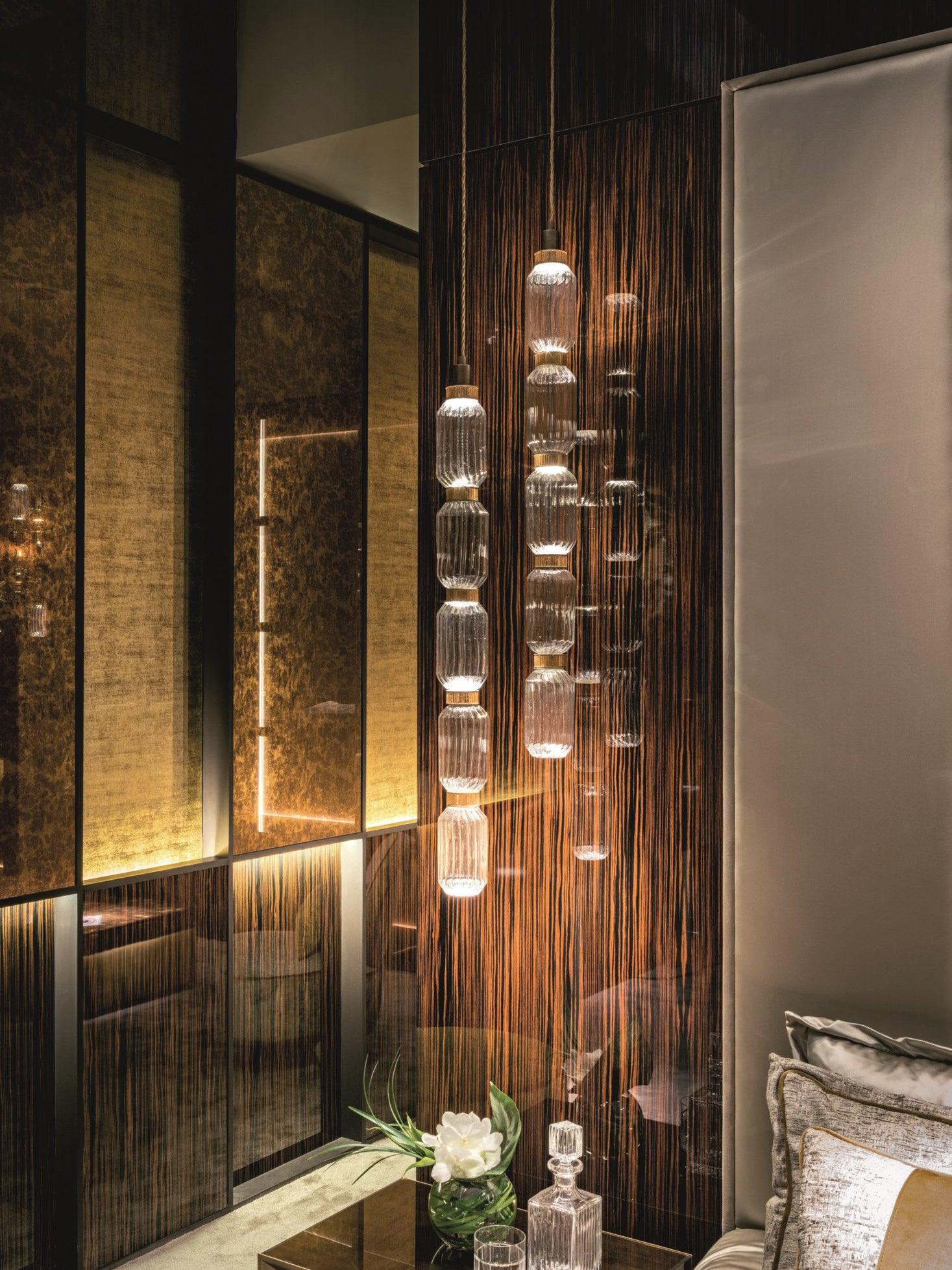 Liomium Pendant Light