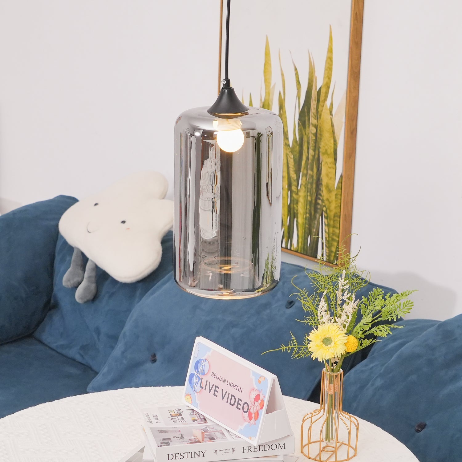 Lanka Pendant Light