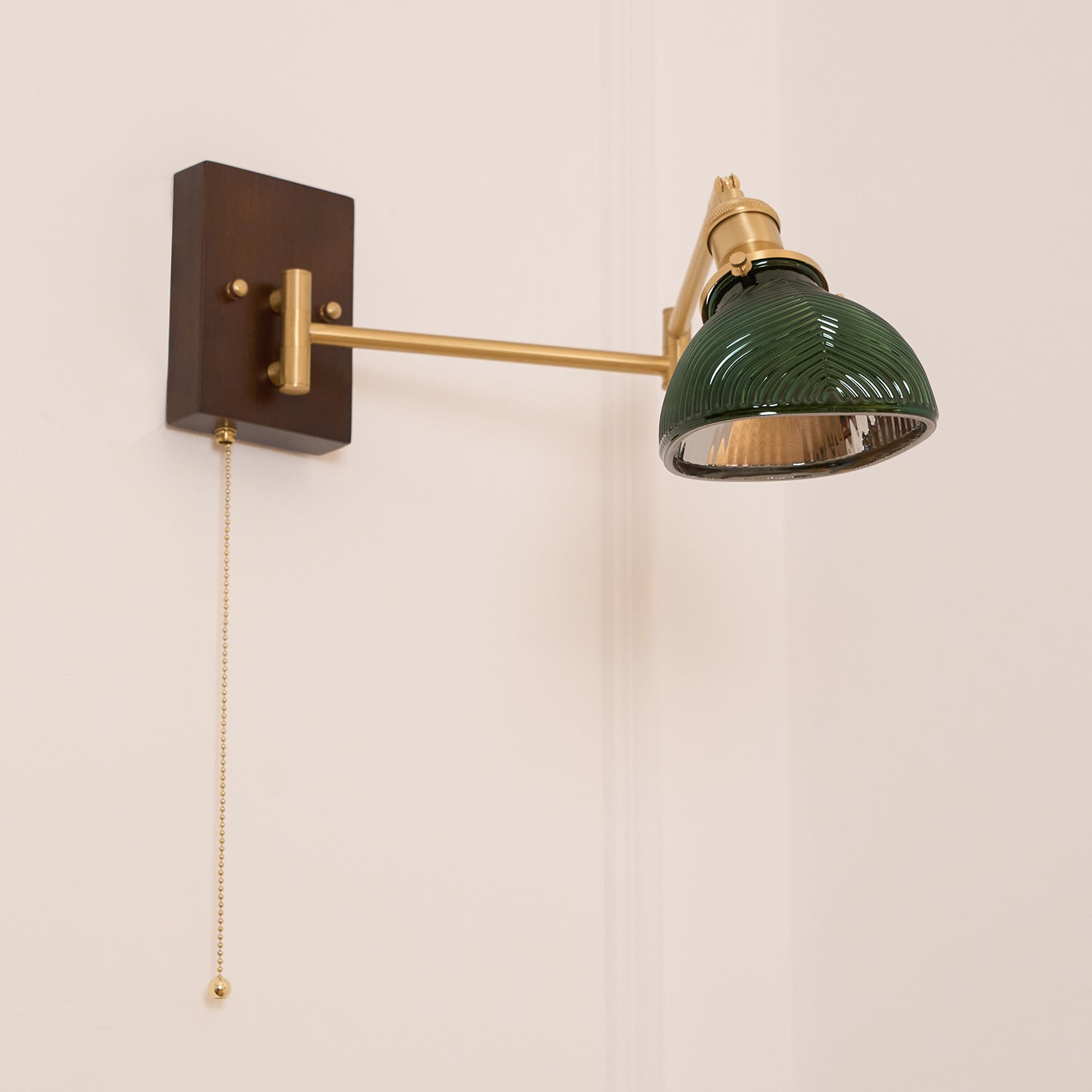 Talian Wall Light