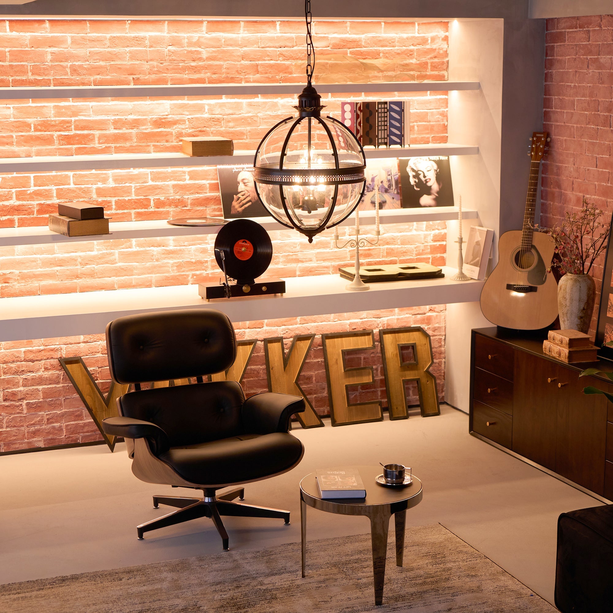Lumonyn Pendant Light