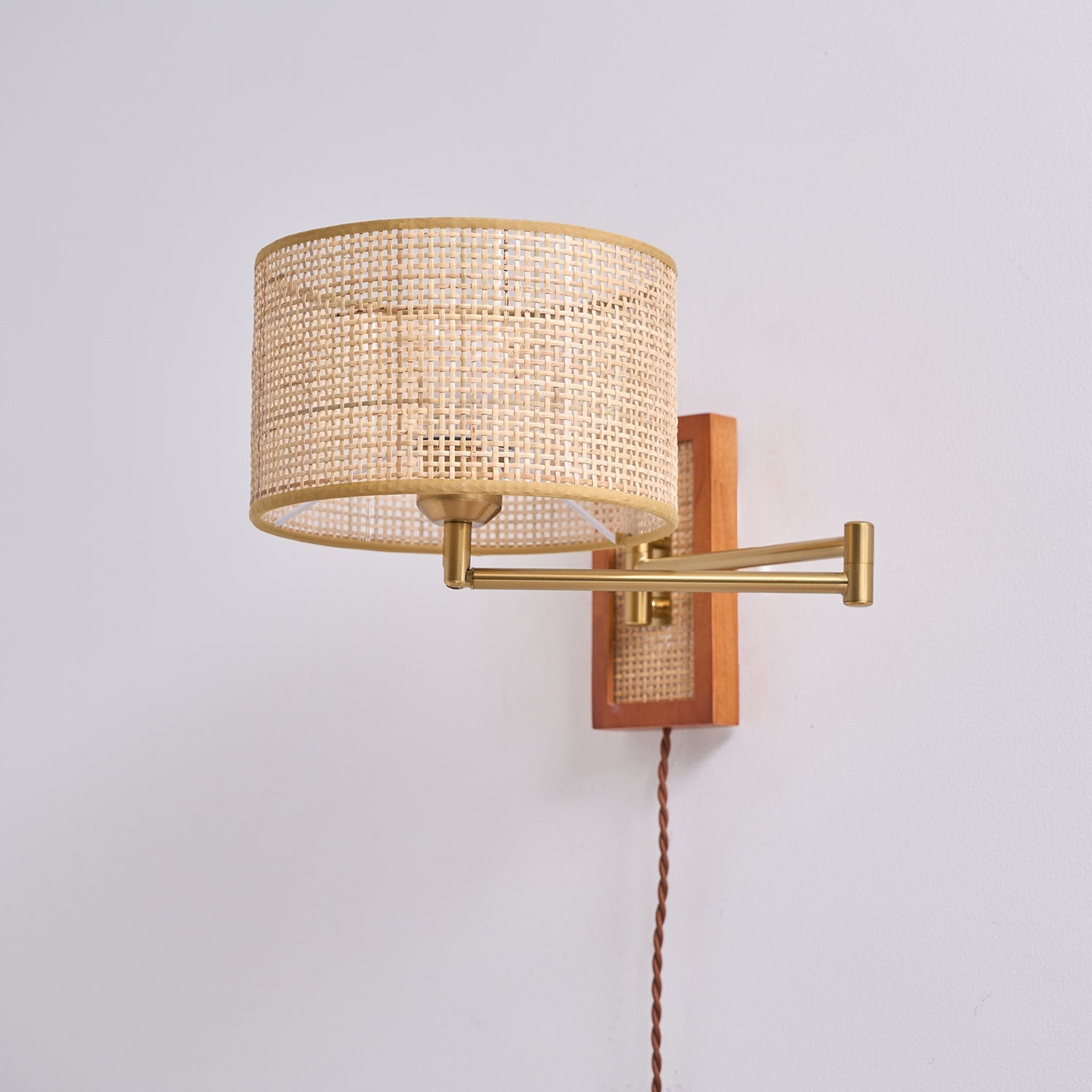 Lexliford Wall Light