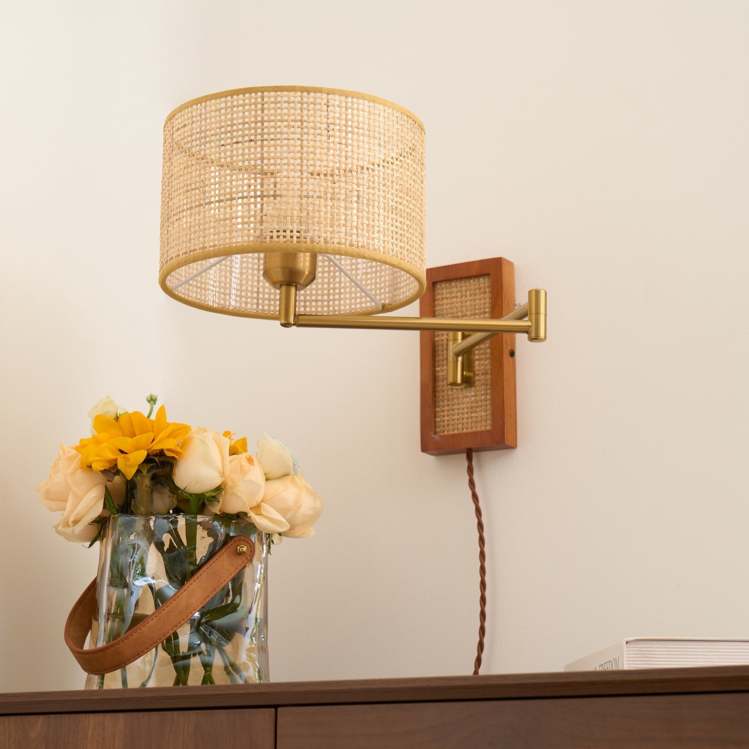 Lexliford Wall Light