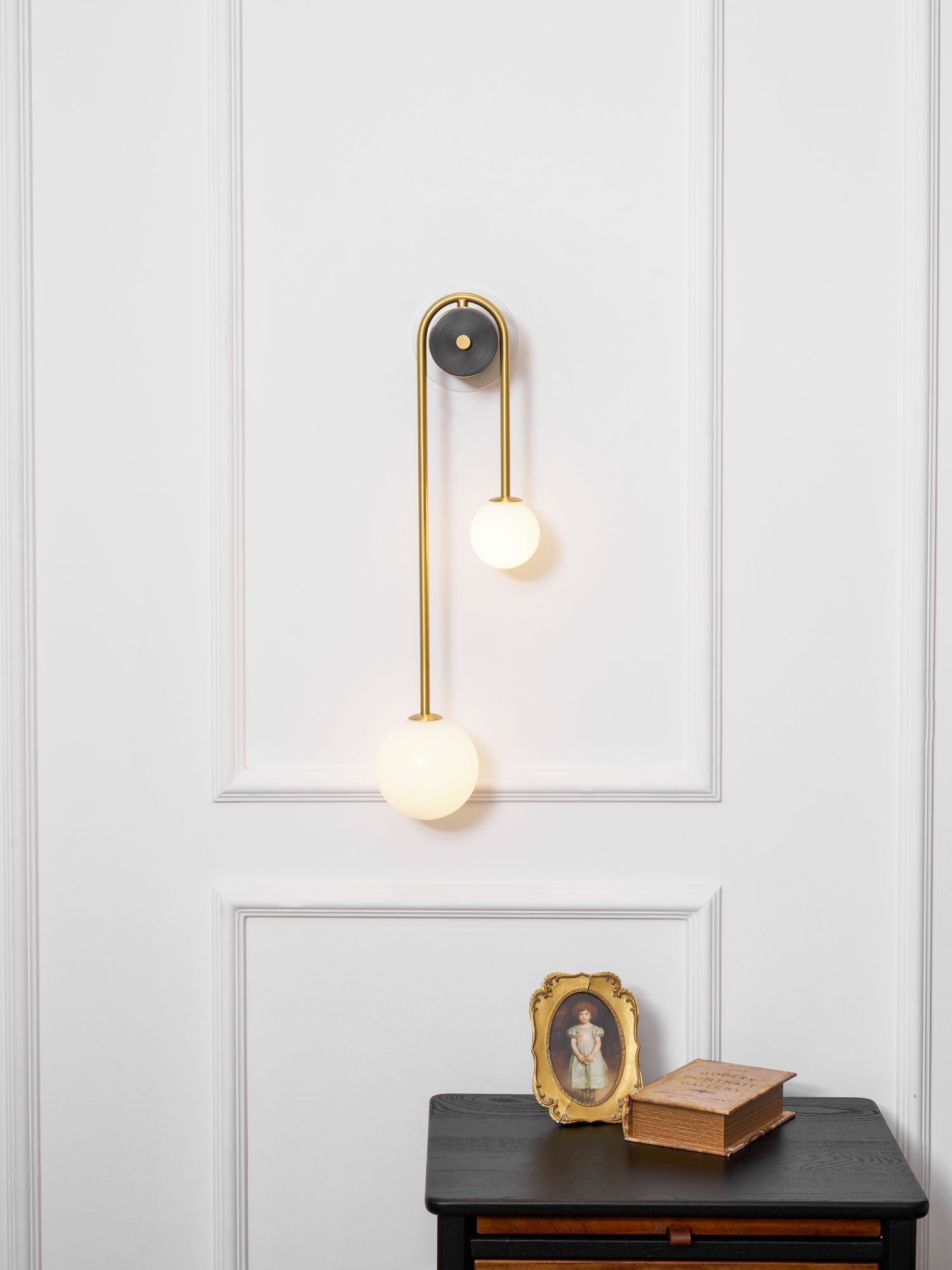 Kofaro Arc Wall Light