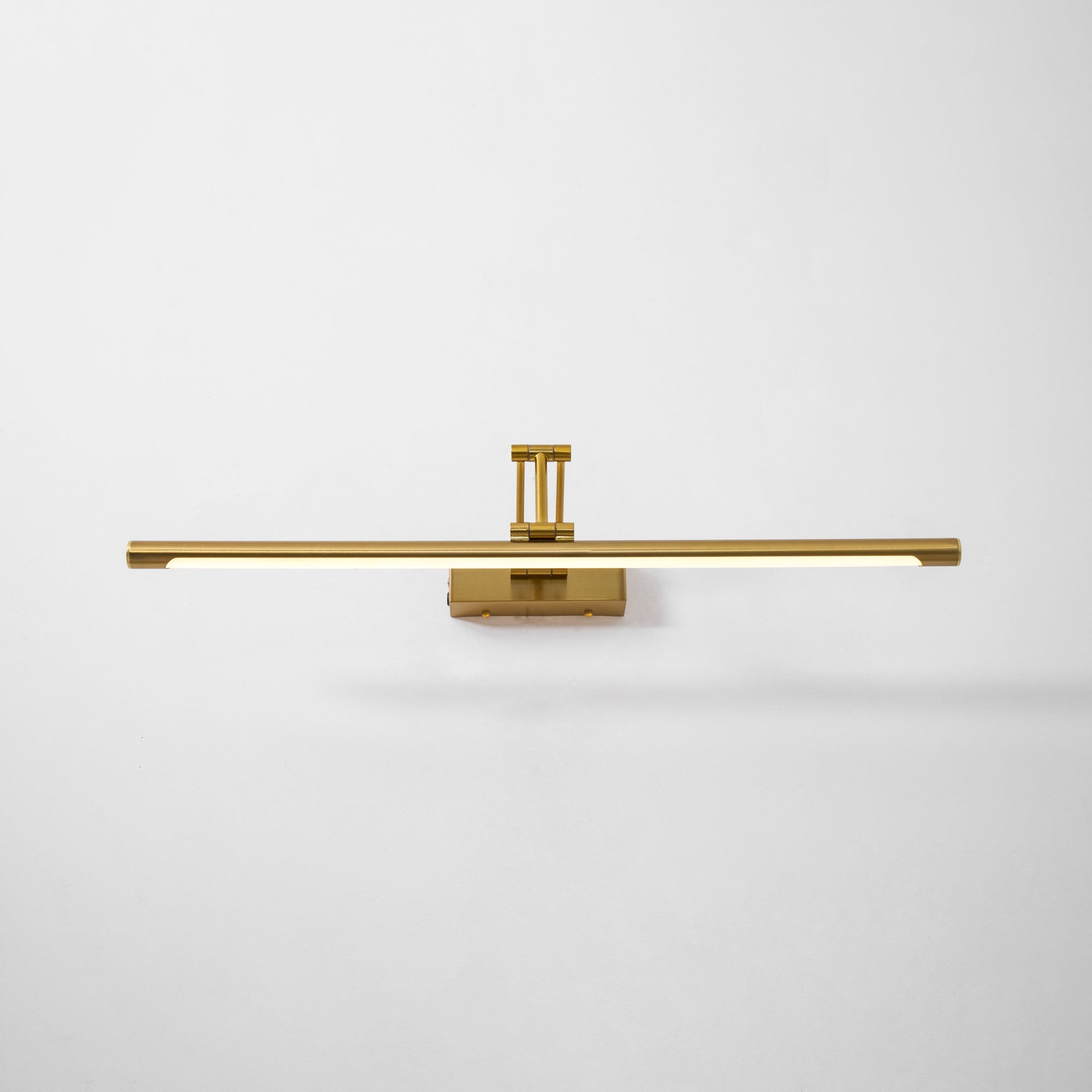 Avcor Linear Wall Light