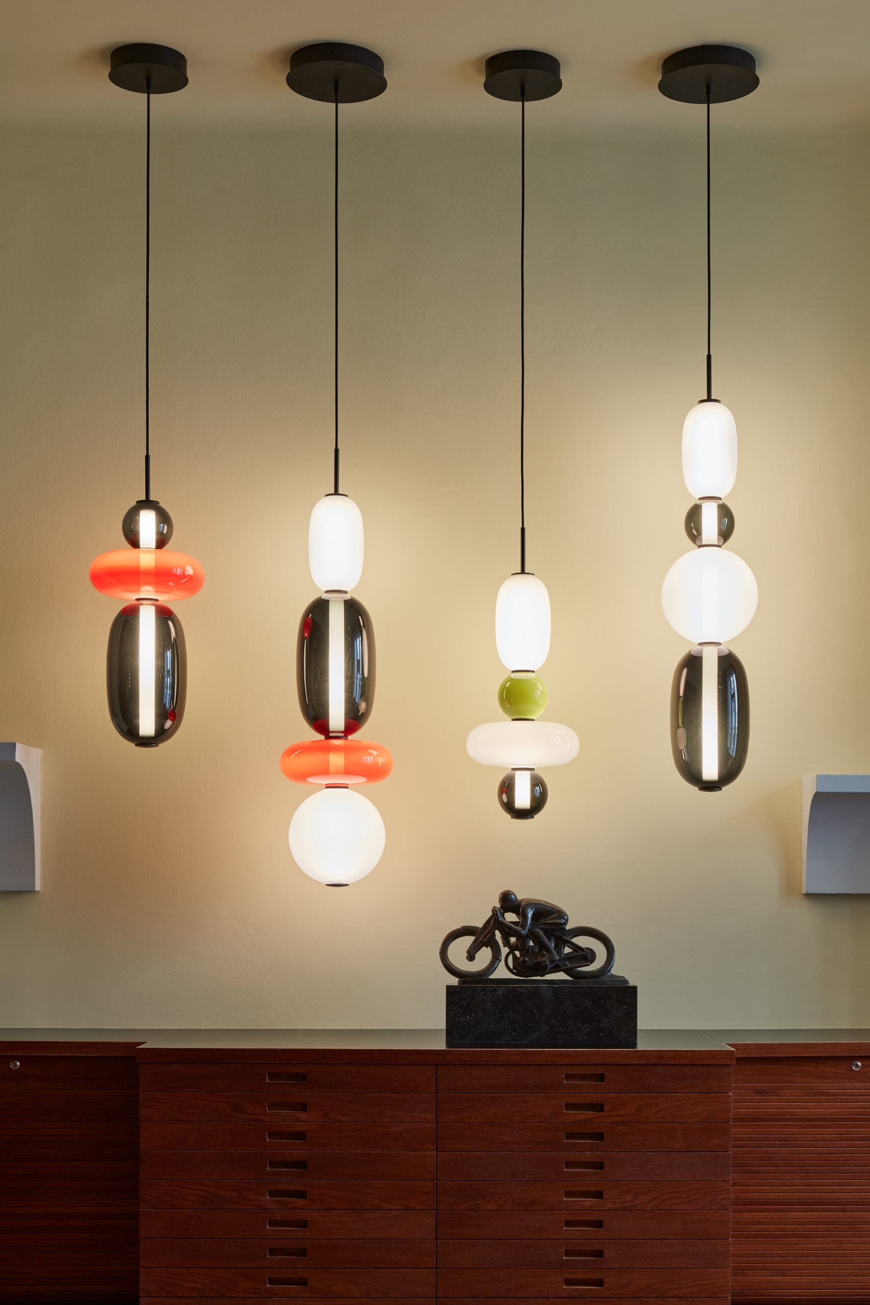Westelon Pendant Light