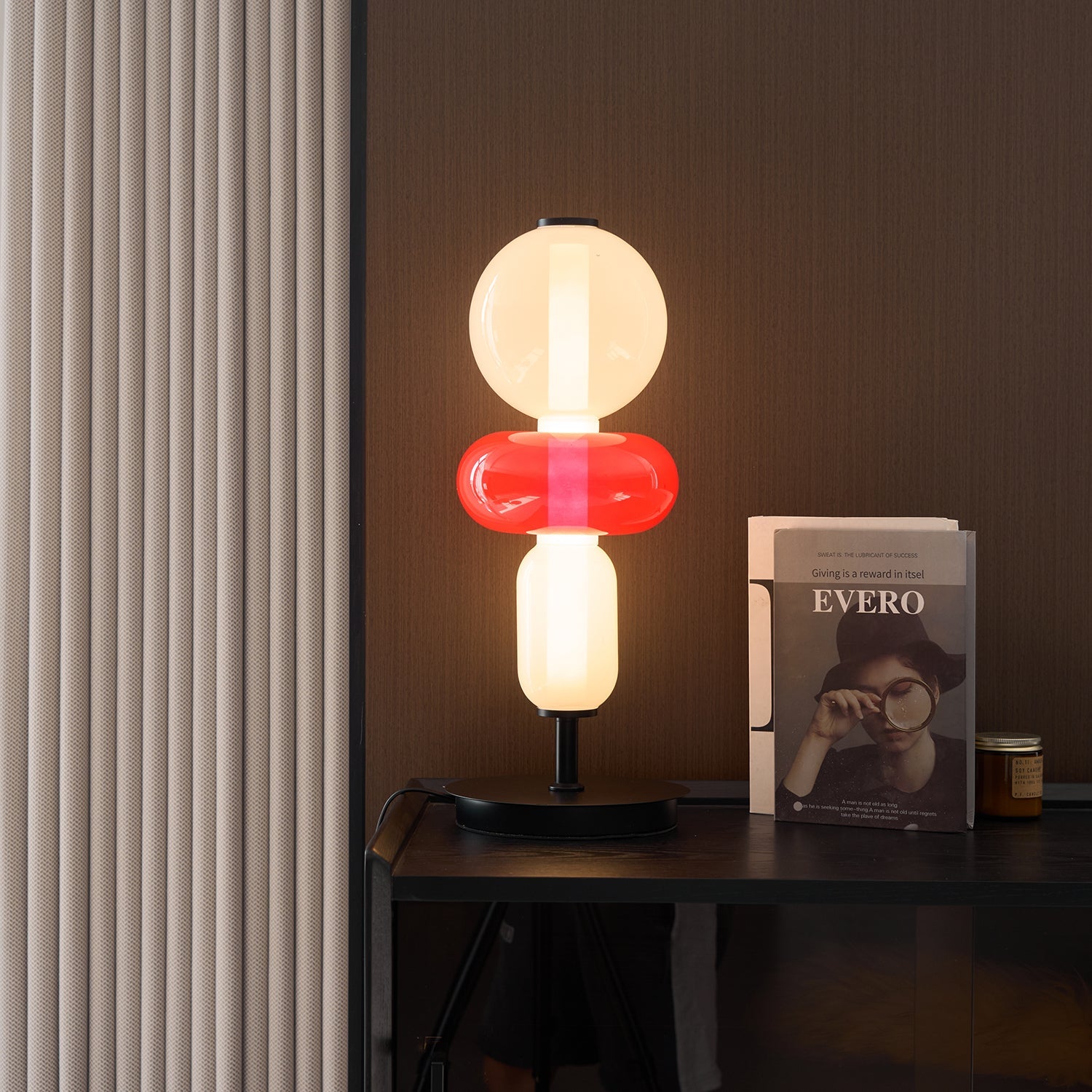 Daray Table Lamp
