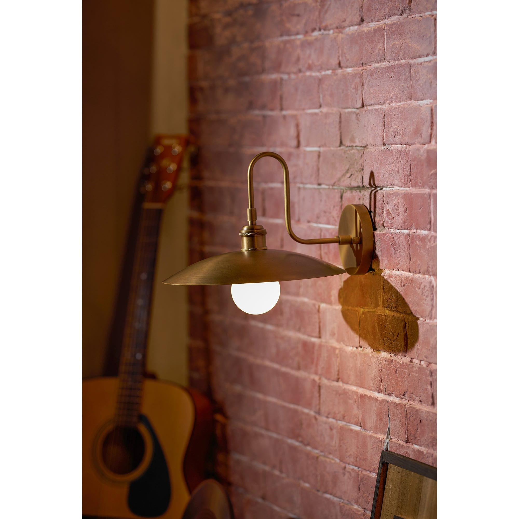 Fintono Wall Light