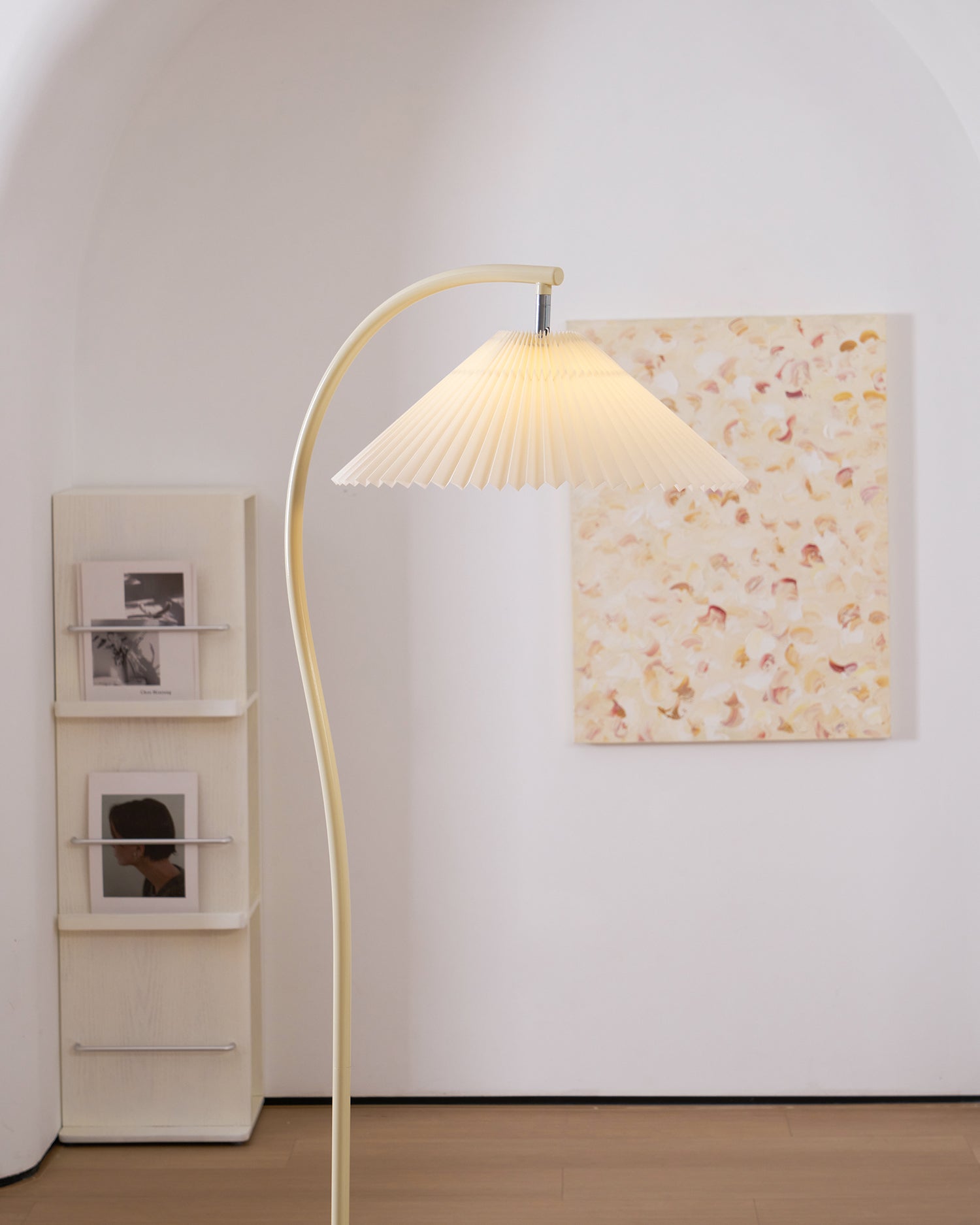 Arelino Floor Lamp