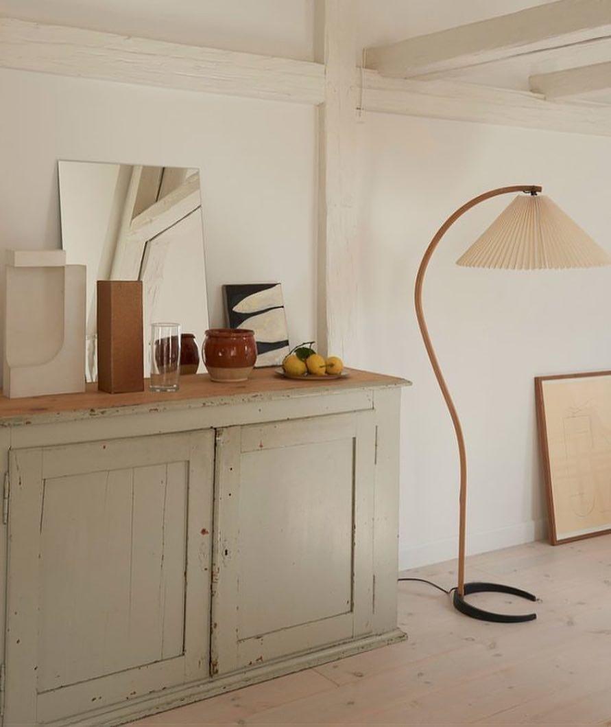 Avey Floor Lamp