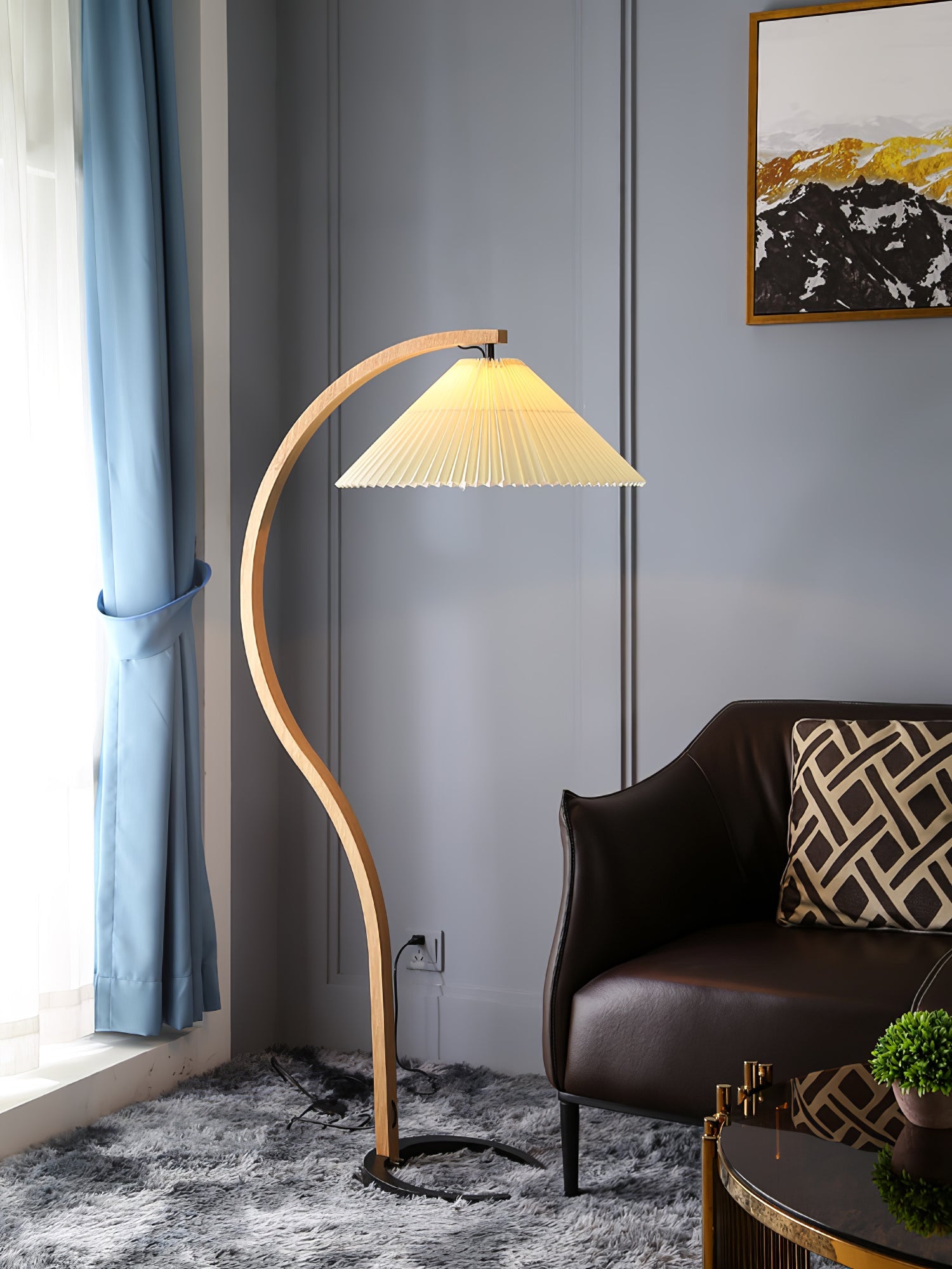 Avey Floor Lamp