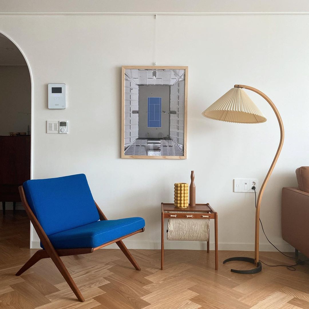 Avey Floor Lamp