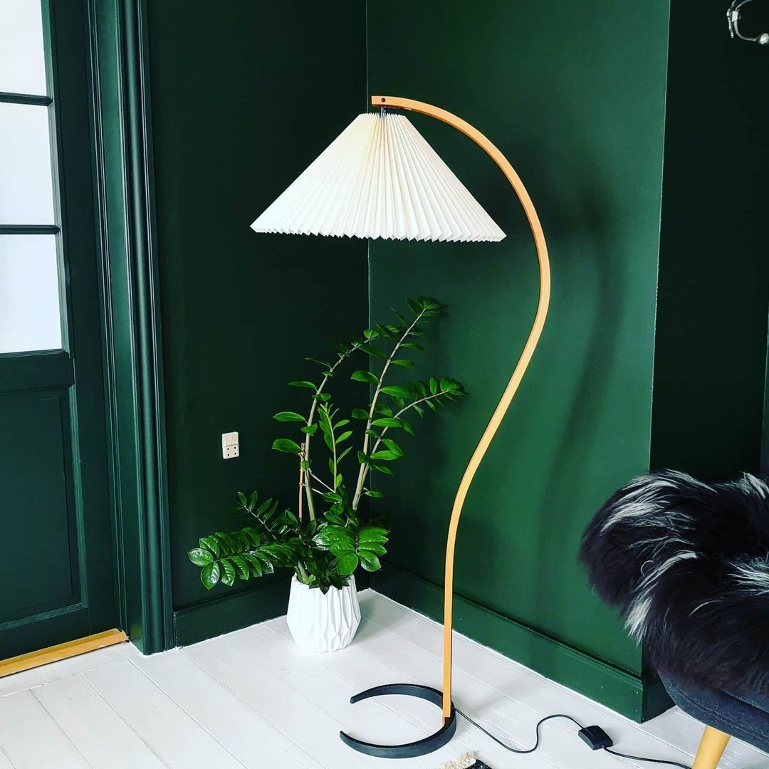 Avey Floor Lamp