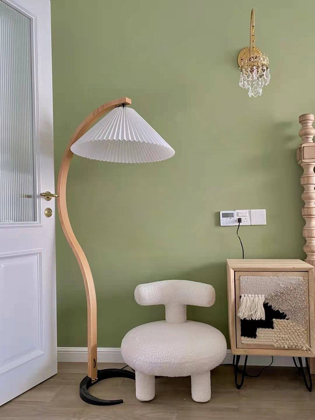 Avey Floor Lamp
