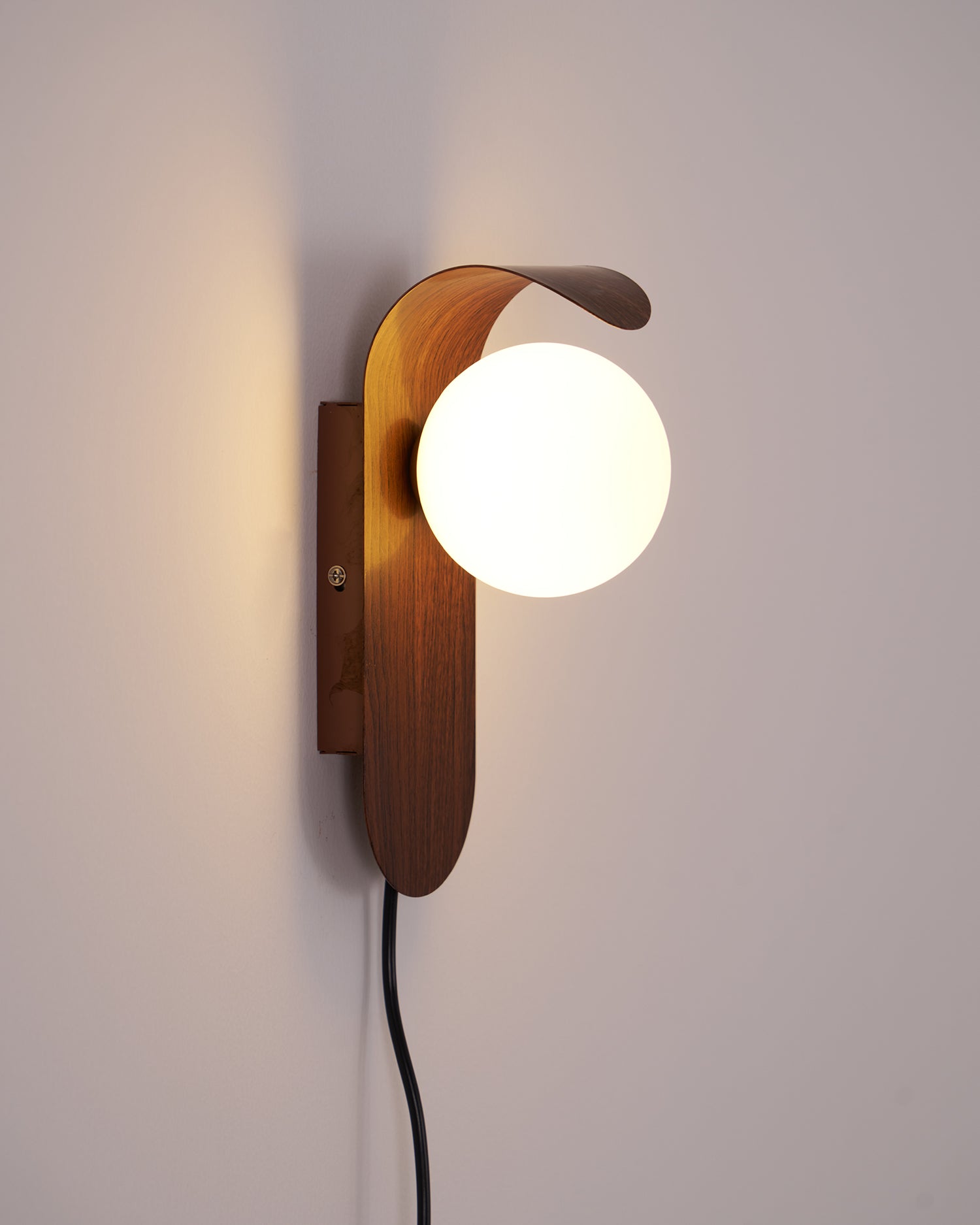 Axes Plug In Wall Light