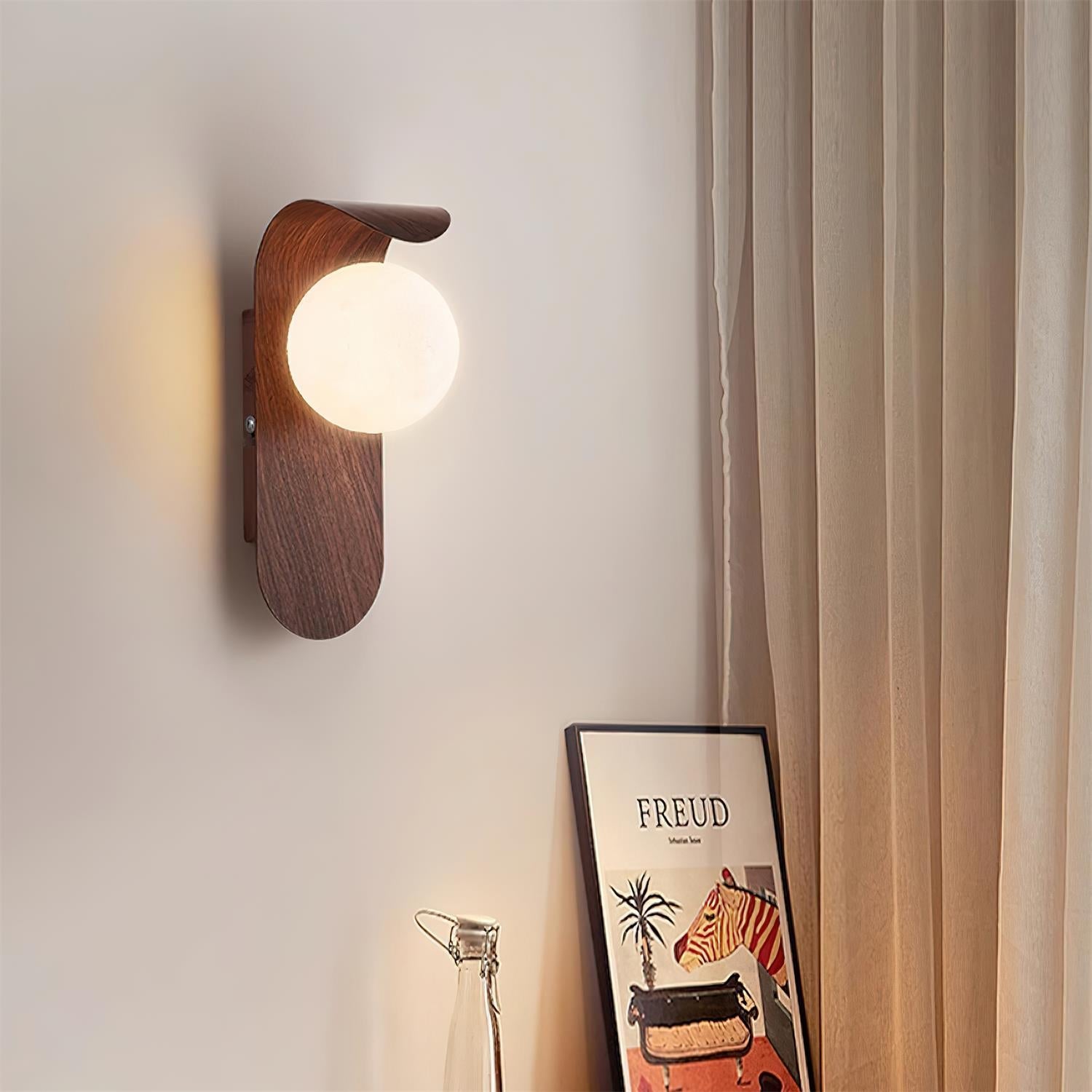 Axas Wall Light