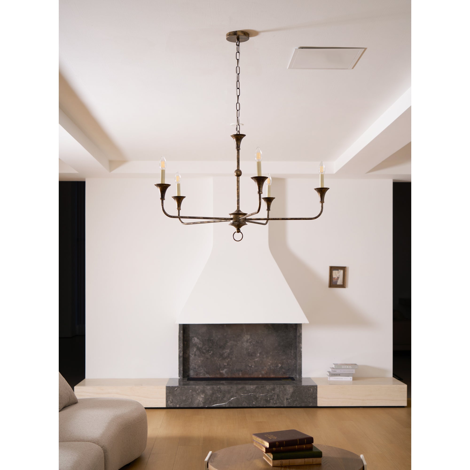 Zelkalo Classic Chandelier