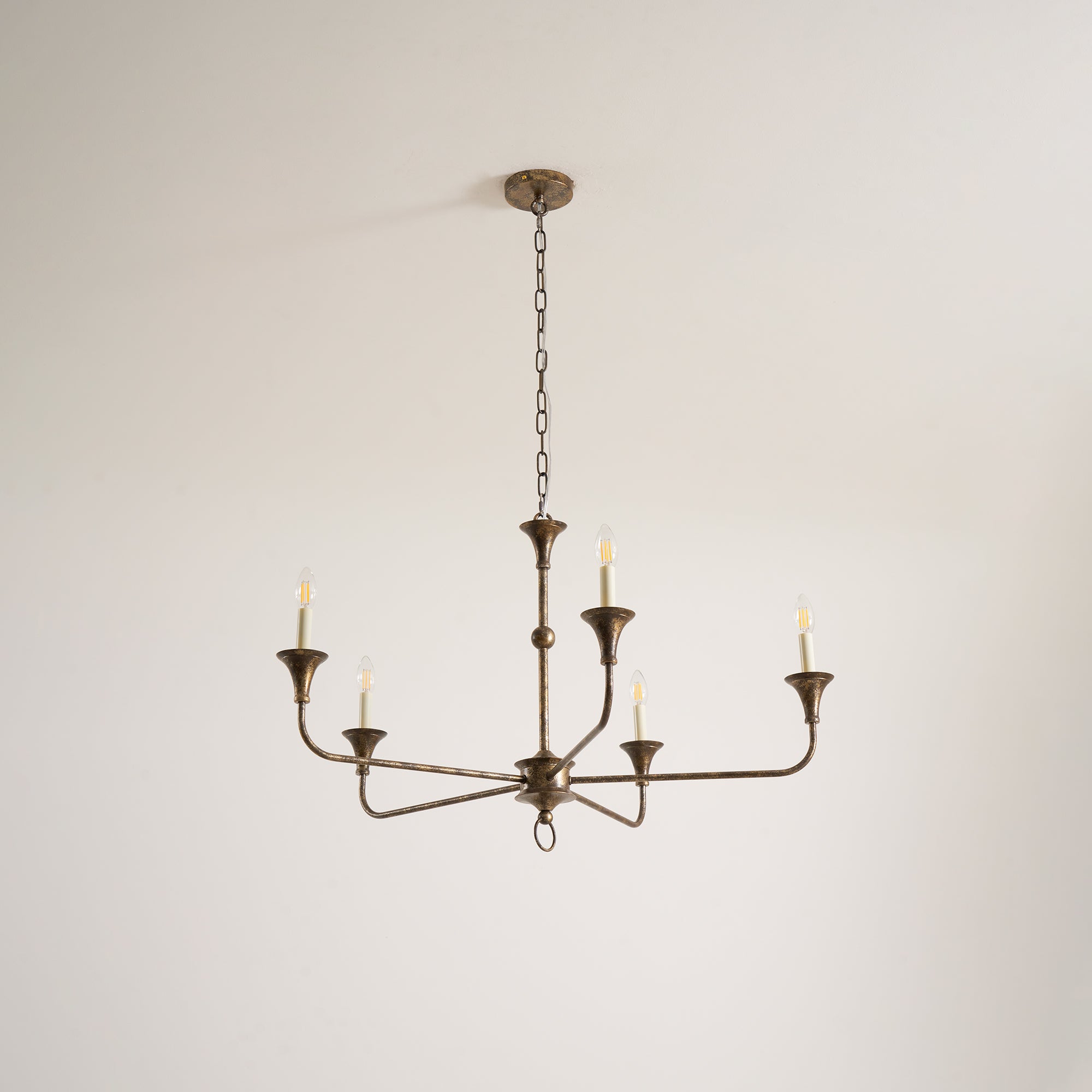 Zelkalo Classic Chandelier