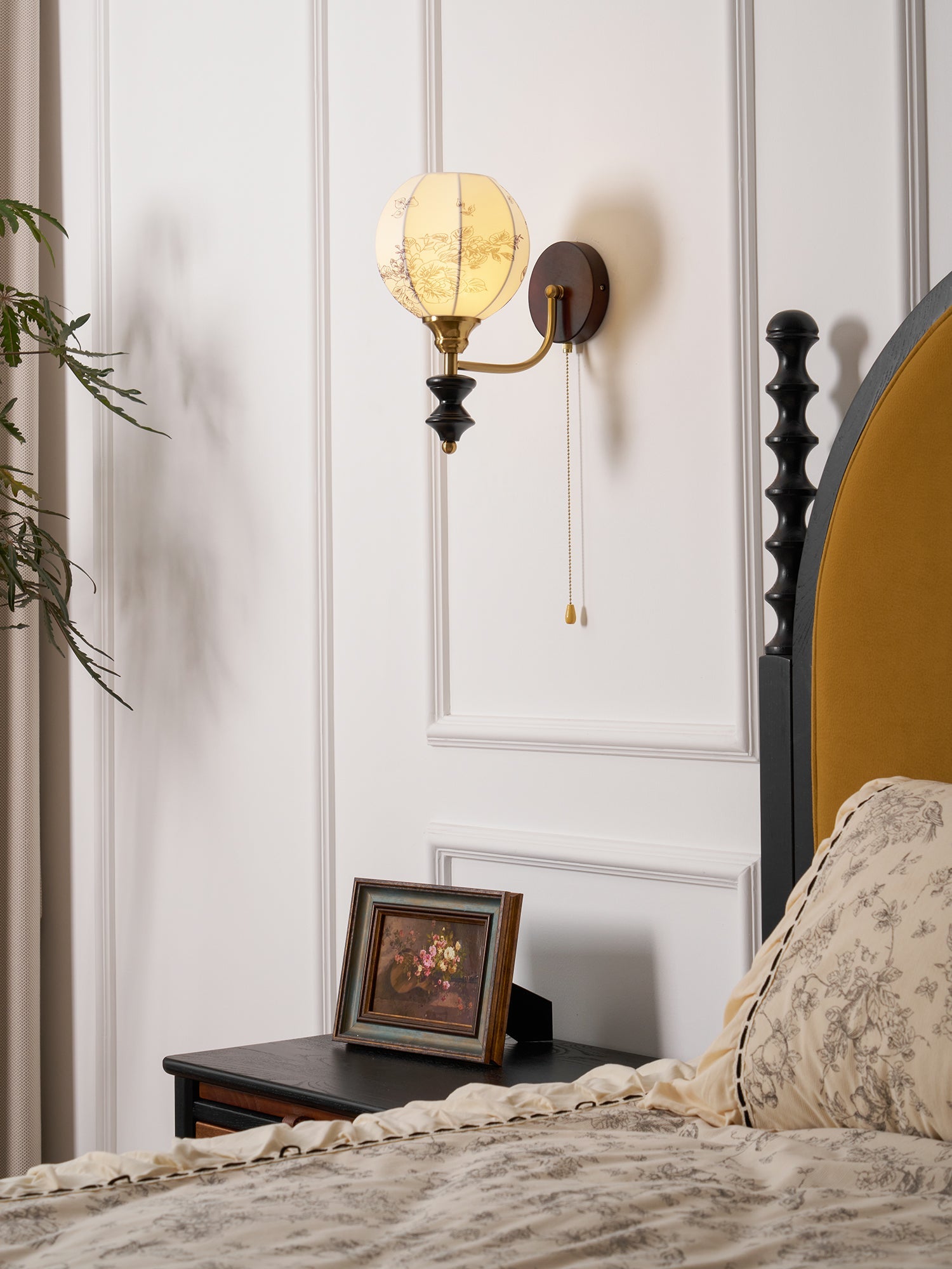 Aras Vintage Wall Light