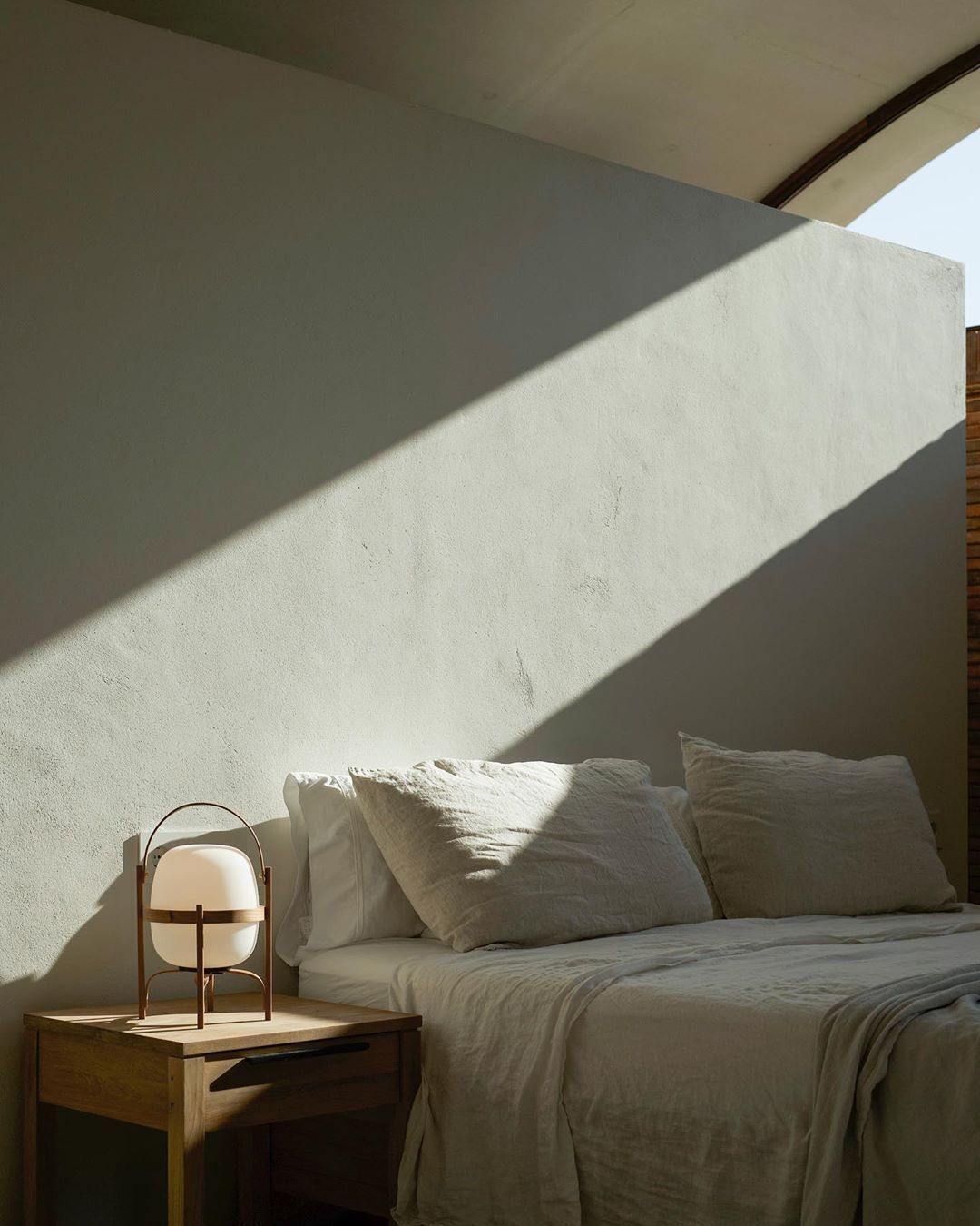 Keliao Lantern Table Lamp