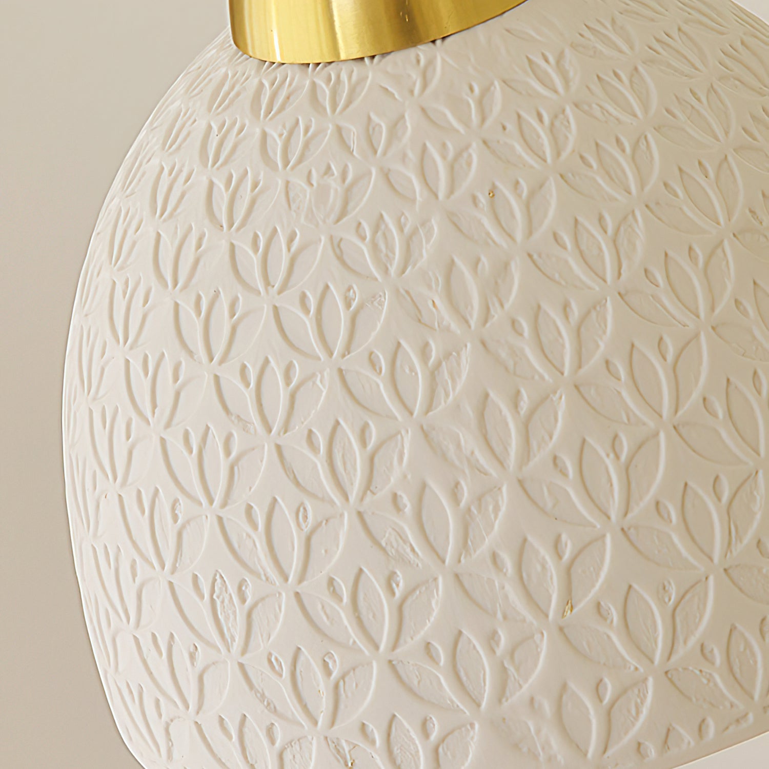 Calsonas Pendant Light