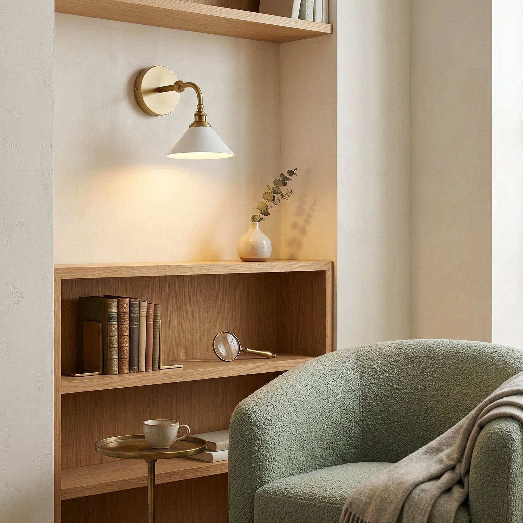 Yarave Classic Wall Light