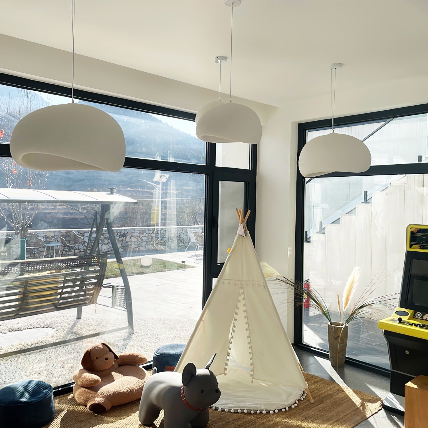 Noave Pendant Light
