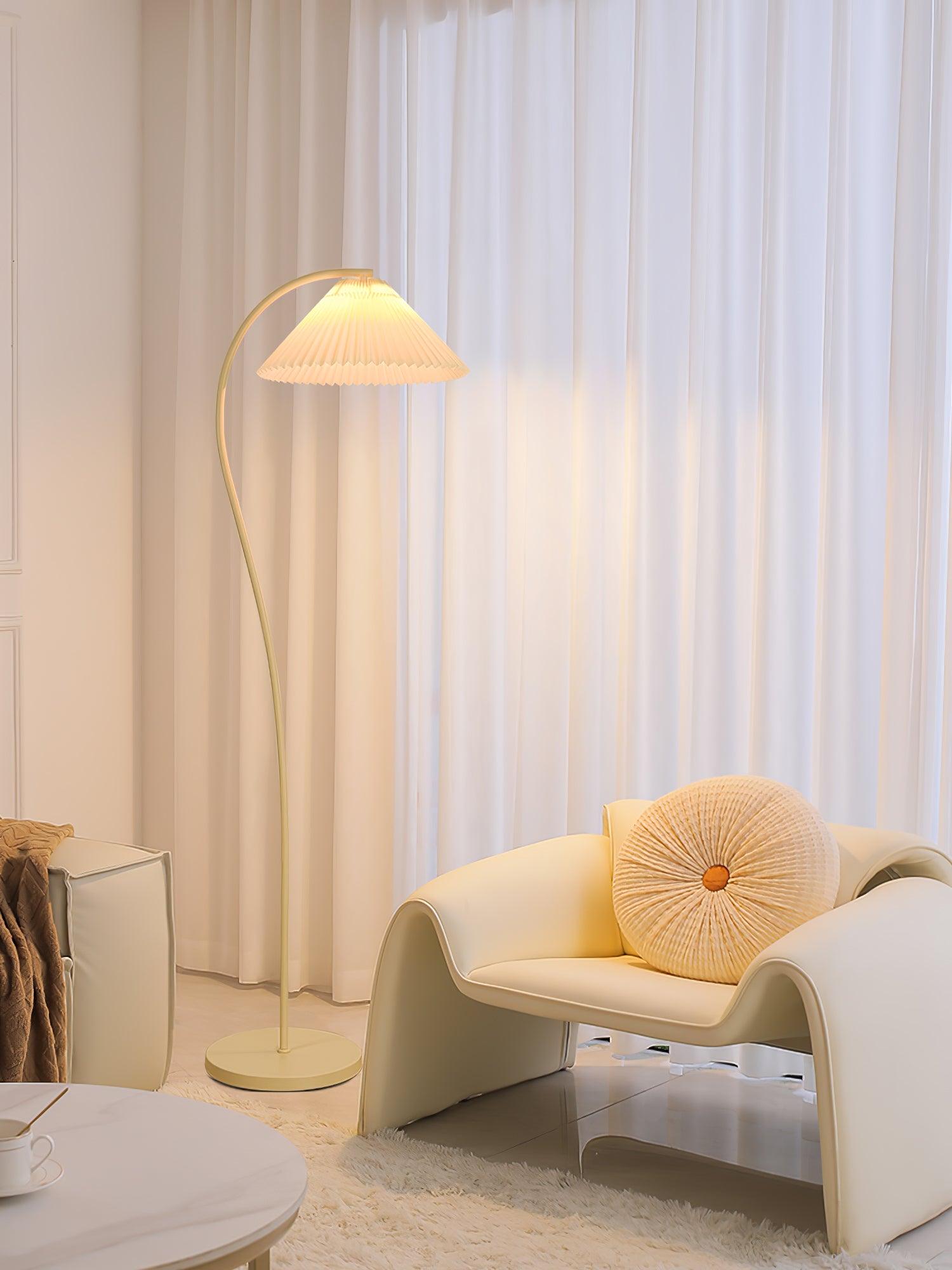 Arelino Floor Lamp
