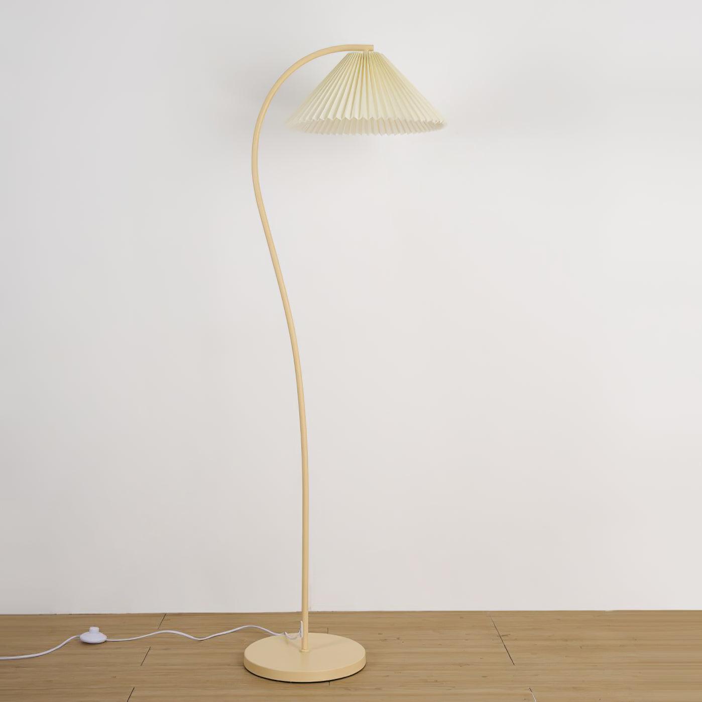 Arelino Floor Lamp